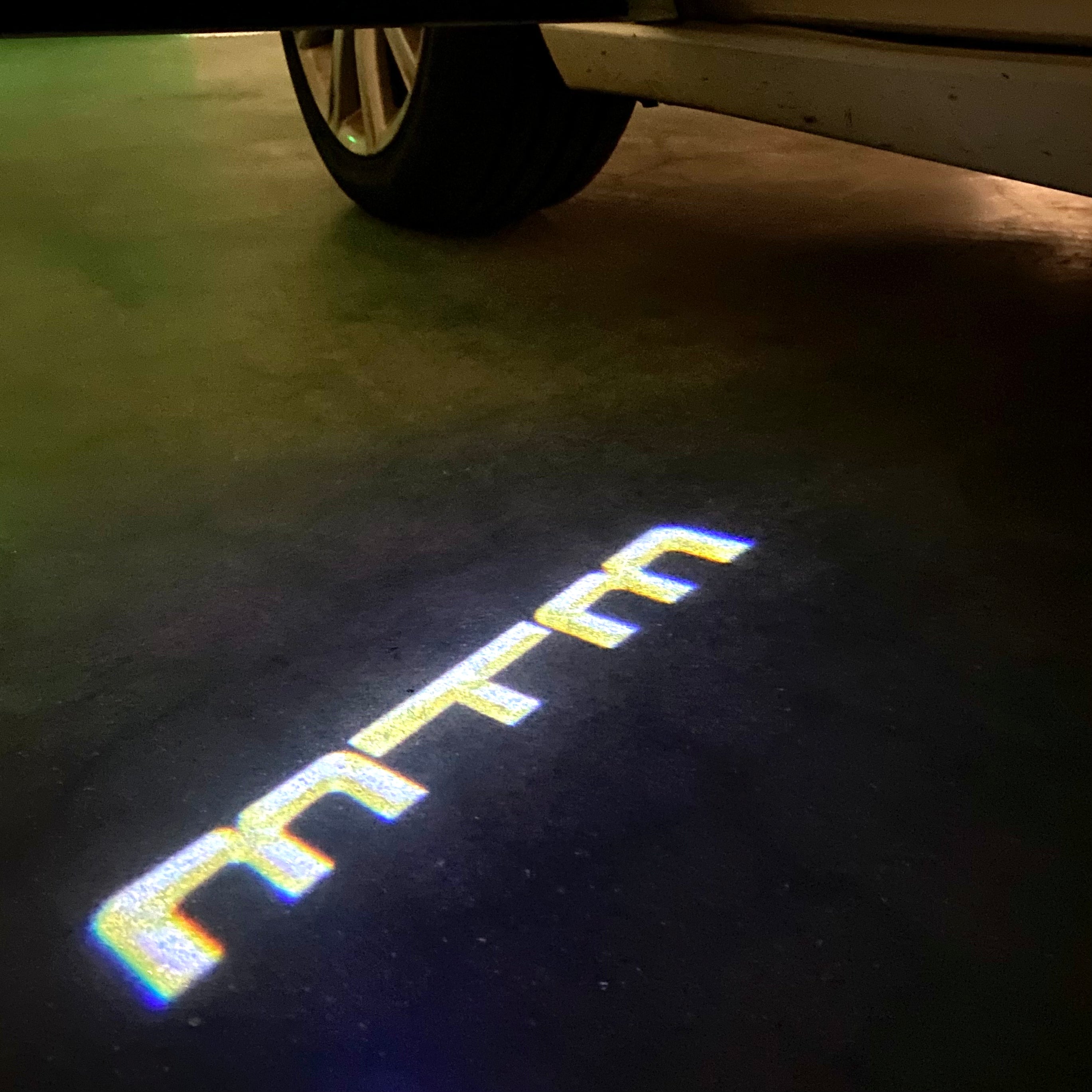 AUDI LOGO PROJECTOT LIGHTS Nr.86 (الكمية 1 = 2 Logo Films /2 أضواء الباب)