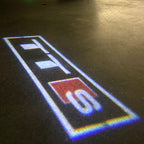 AUDI LOGO PROJECTOT LIGHTS Nr.120 (Menge 1 = 2 Logofolien /2 Türleuchten)