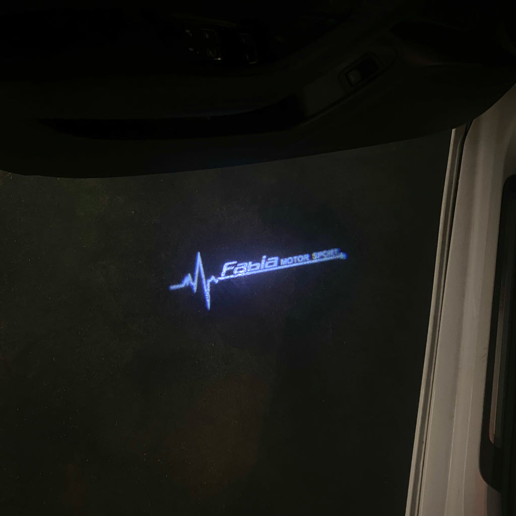 SKODA LOGO PROJECTOT LIGHTS Nr.81 (cantidad 1 = 1 juego/2 luces de puerta)