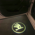 SKODA LOGO PROJECTOT أضواء Nr.13 (كمية 1 = 2 شعار فيلم / 2 أضواء الباب)