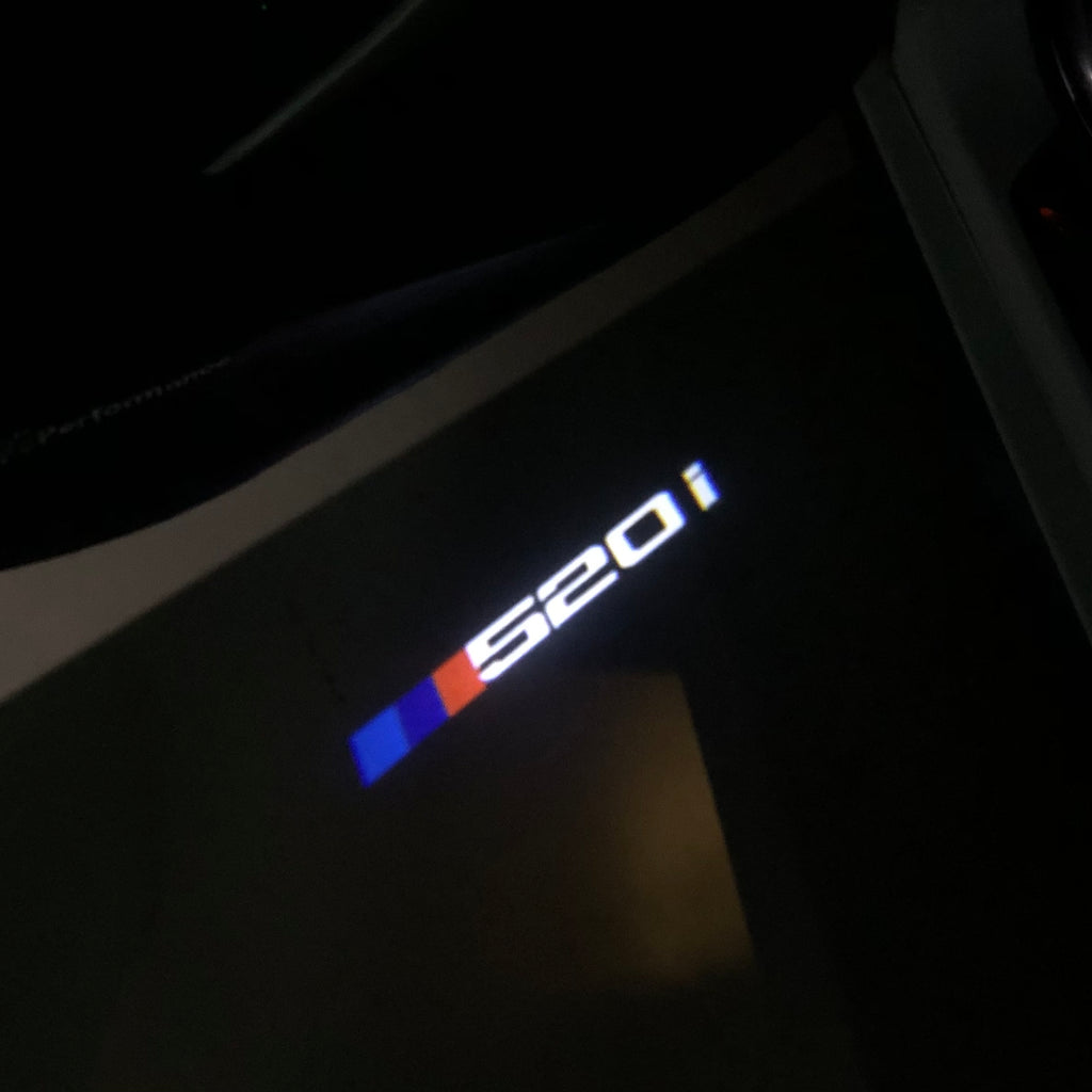 ÉCLAIRAGE DE PROJECTEUR BMW M3 LOGO Nr.24 (quantité 1 = 1 jeux / 2 feux de porte)