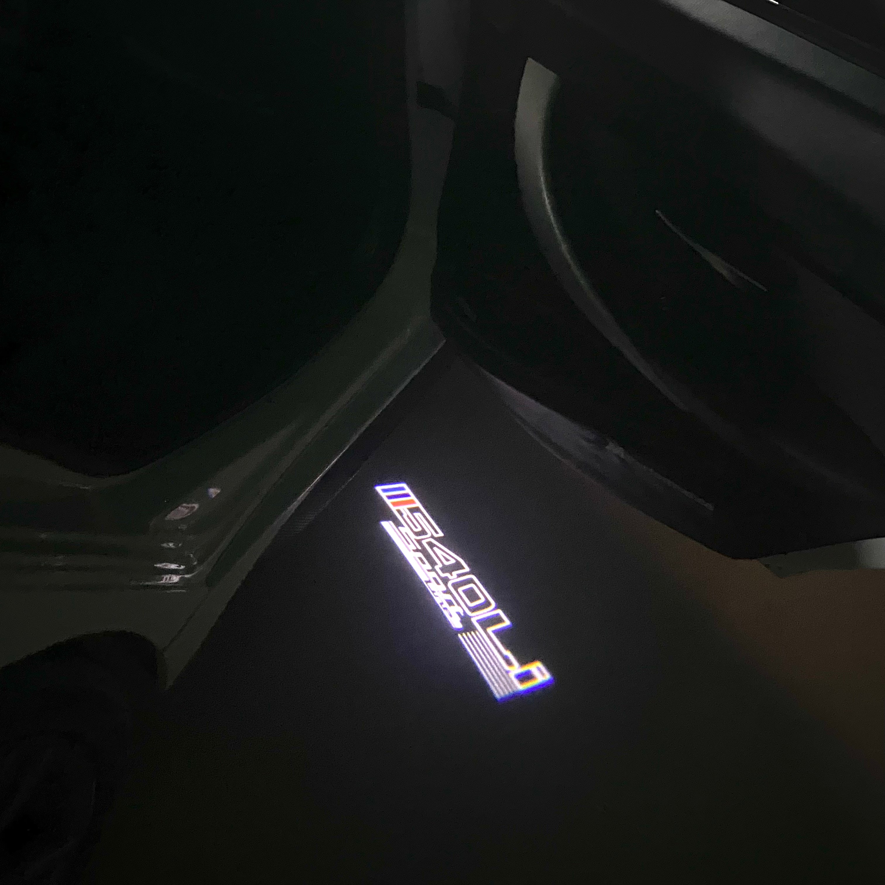 LUCES DE PROYECTOR DEL LOGOTIPO BMW M3 Nr.24 (cantidad 1 = 1 juegos / 2 luces de puerta)