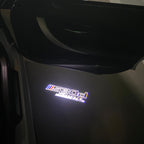 ÉCLAIRAGE DE PROJECTEUR BMW M3 LOGO Nr.24 (quantité 1 = 1 jeux / 2 feux de porte)