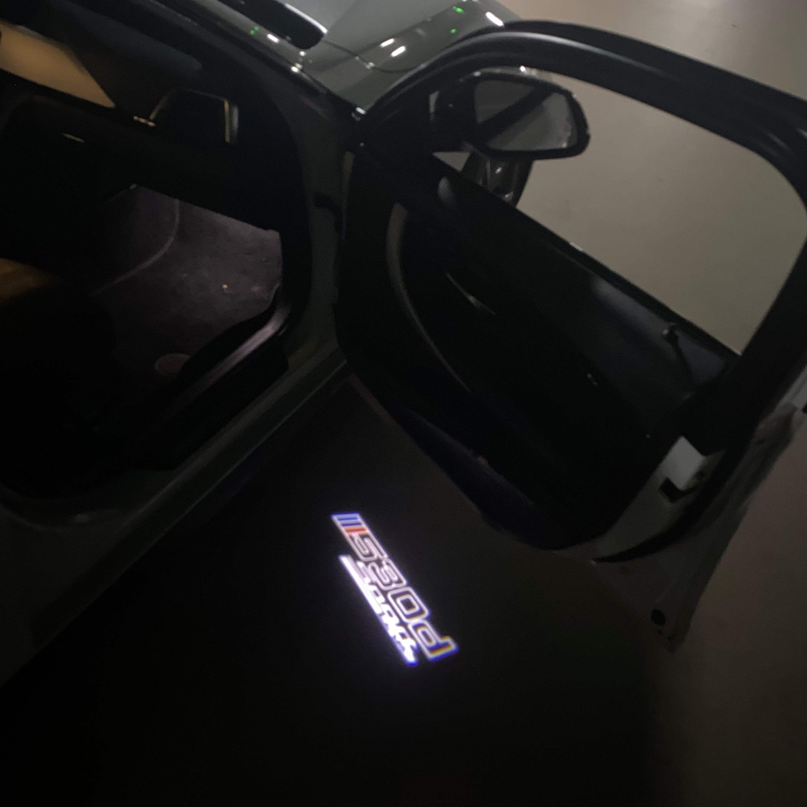 LUCES DE PROYECTOR DEL LOGOTIPO BMW M3 Nr.24 (cantidad 1 = 1 juegos / 2 luces de puerta)