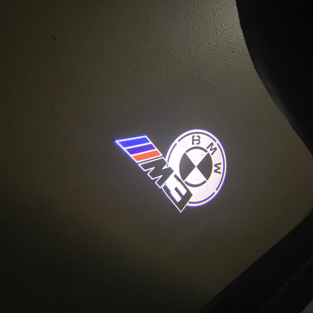 LUCES DE PROYECTOR DEL LOGOTIPO BMW M3 Nr.24 (cantidad 1 = 1 juegos / 2 luces de puerta)