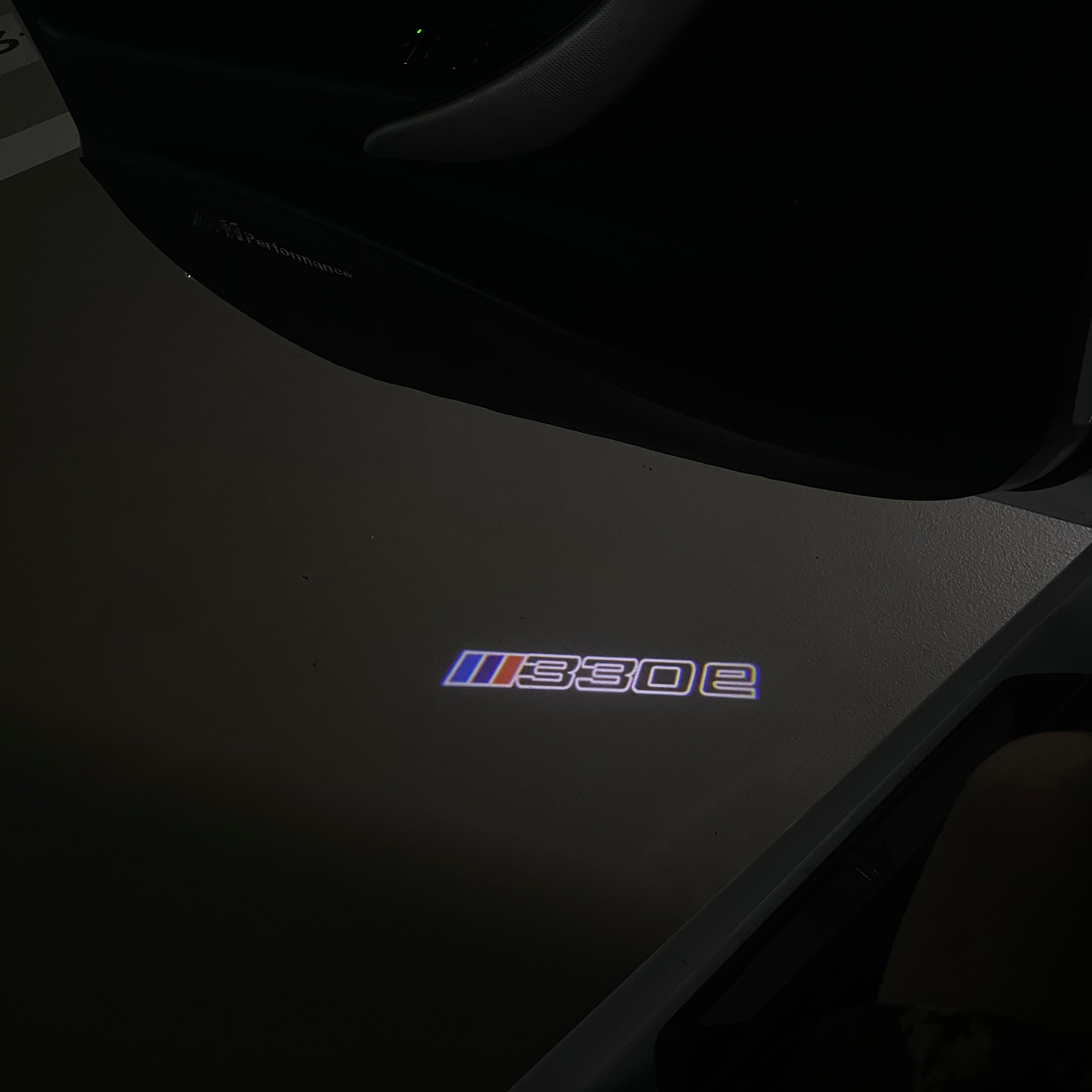 LUCES DE PROYECTOR DEL LOGOTIPO BMW M3 Nr.24 (cantidad 1 = 1 juegos / 2 luces de puerta)
