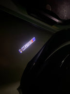 LUCES DE PROYECTOR DEL LOGOTIPO BMW M3 Nr.24 (cantidad 1 = 1 juegos / 2 luces de puerta)