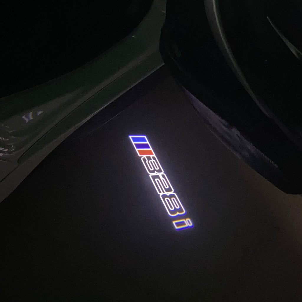 LUCES DE PROYECTOR DEL LOGOTIPO BMW M3 Nr.24 (cantidad 1 = 1 juegos / 2 luces de puerta)