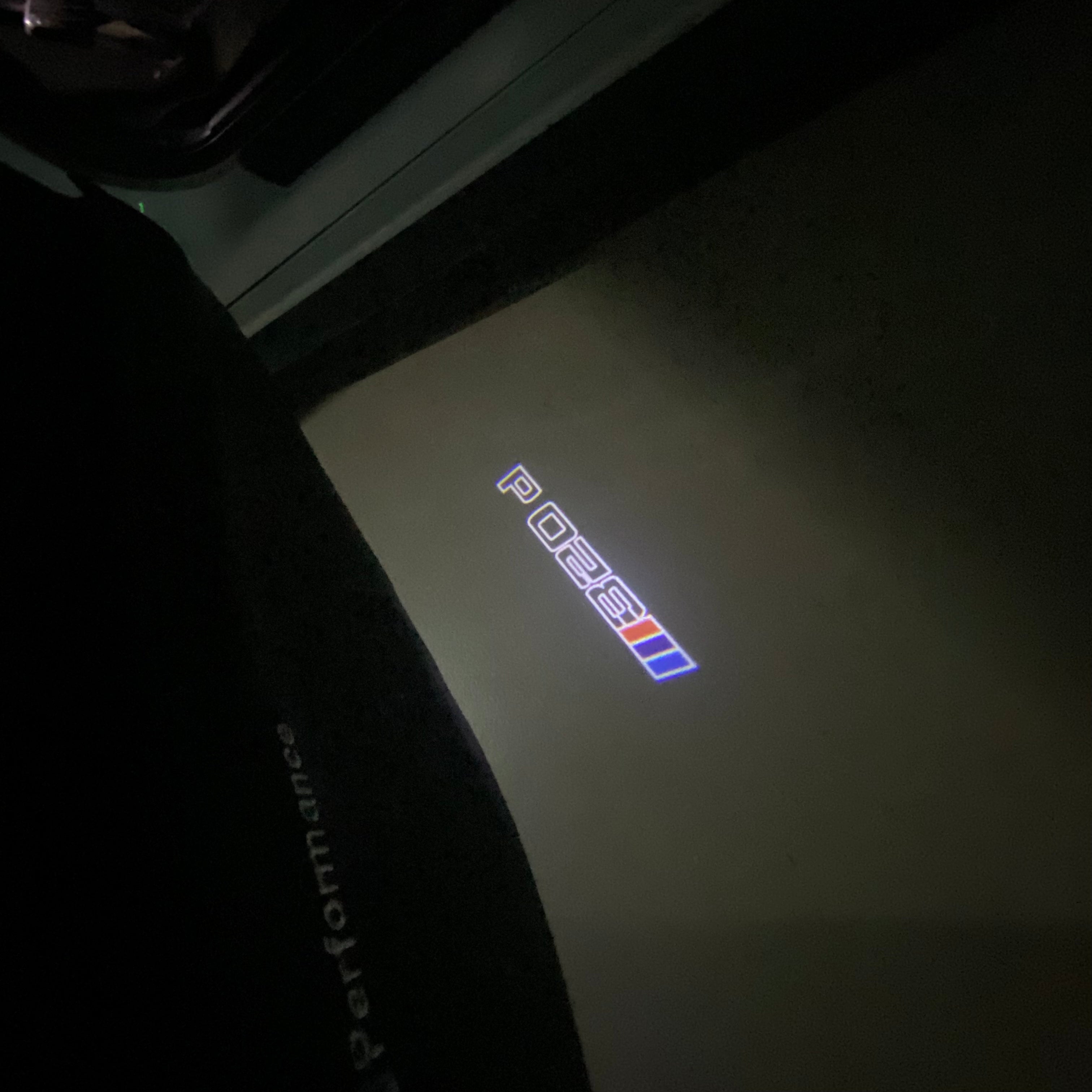 ÉCLAIRAGE DE PROJECTEUR BMW M3 LOGO Nr.24 (quantité 1 = 1 jeux / 2 feux de porte)