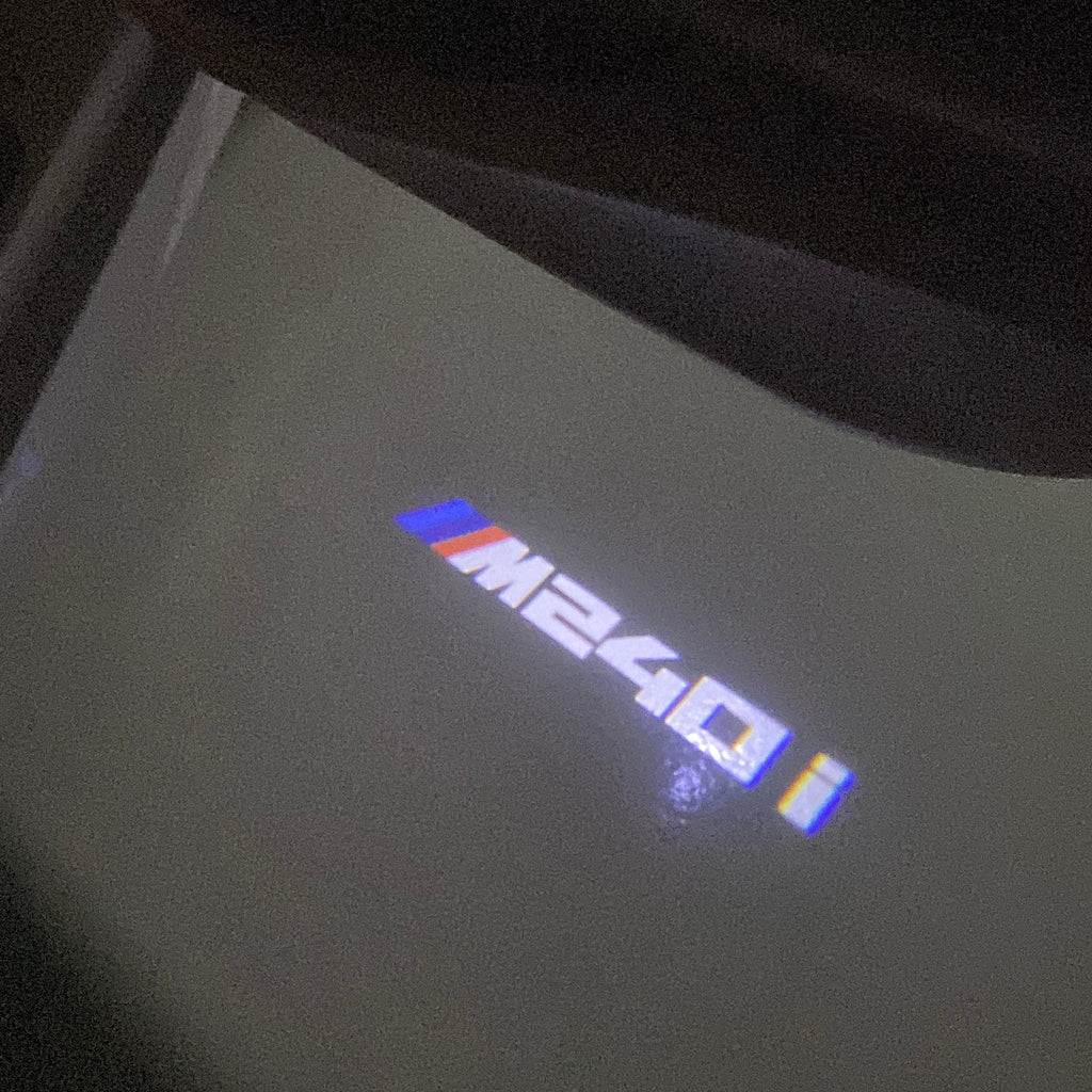 ÉCLAIRAGE DE PROJECTEUR BMW M3 LOGO Nr.24 (quantité 1 = 1 jeux / 2 feux de porte)