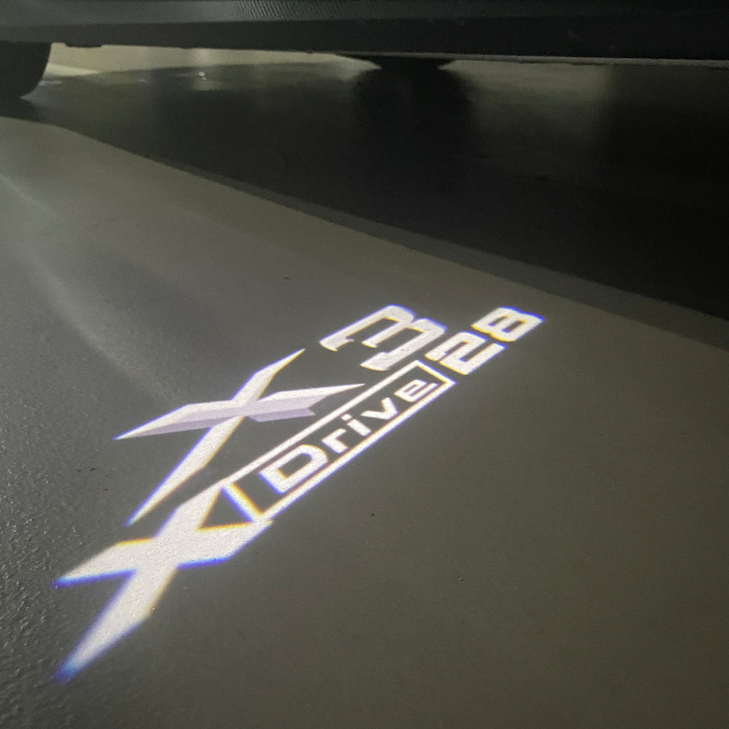 ÉCLAIRAGE DE PROJECTEUR BMW M3 LOGO Nr.24 (quantité 1 = 1 jeux / 2 feux de porte)