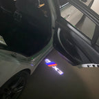 ÉCLAIRAGE DE PROJECTEUR BMW M3 LOGO Nr.24 (quantité 1 = 1 jeux / 2 feux de porte)