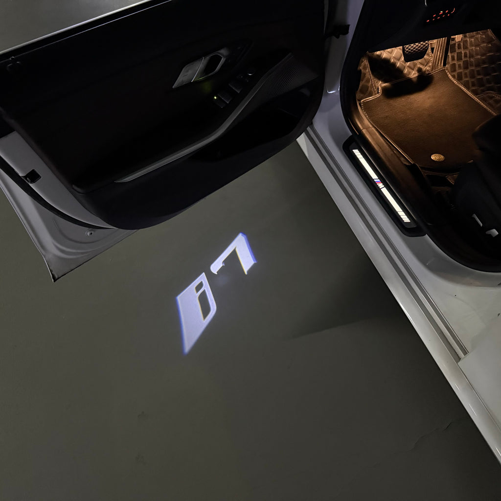 LUCES DE PROYECTOR DEL LOGOTIPO BMW M3 Nr.24 (cantidad 1 = 1 juegos / 2 luces de puerta)