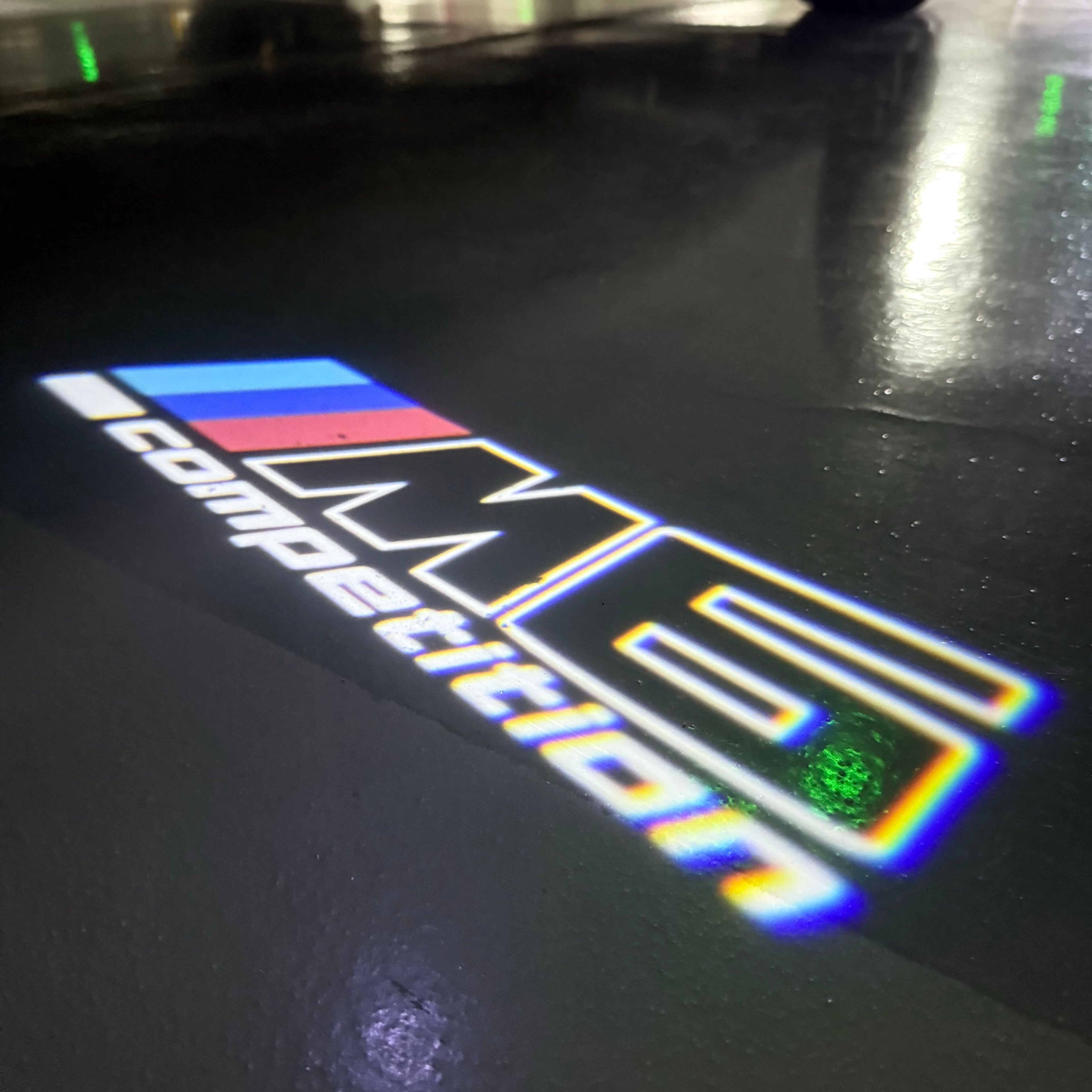 LUCES DE PROYECTOR DEL LOGOTIPO BMW M3 Nr.24 (cantidad 1 = 1 juegos / 2 luces de puerta)