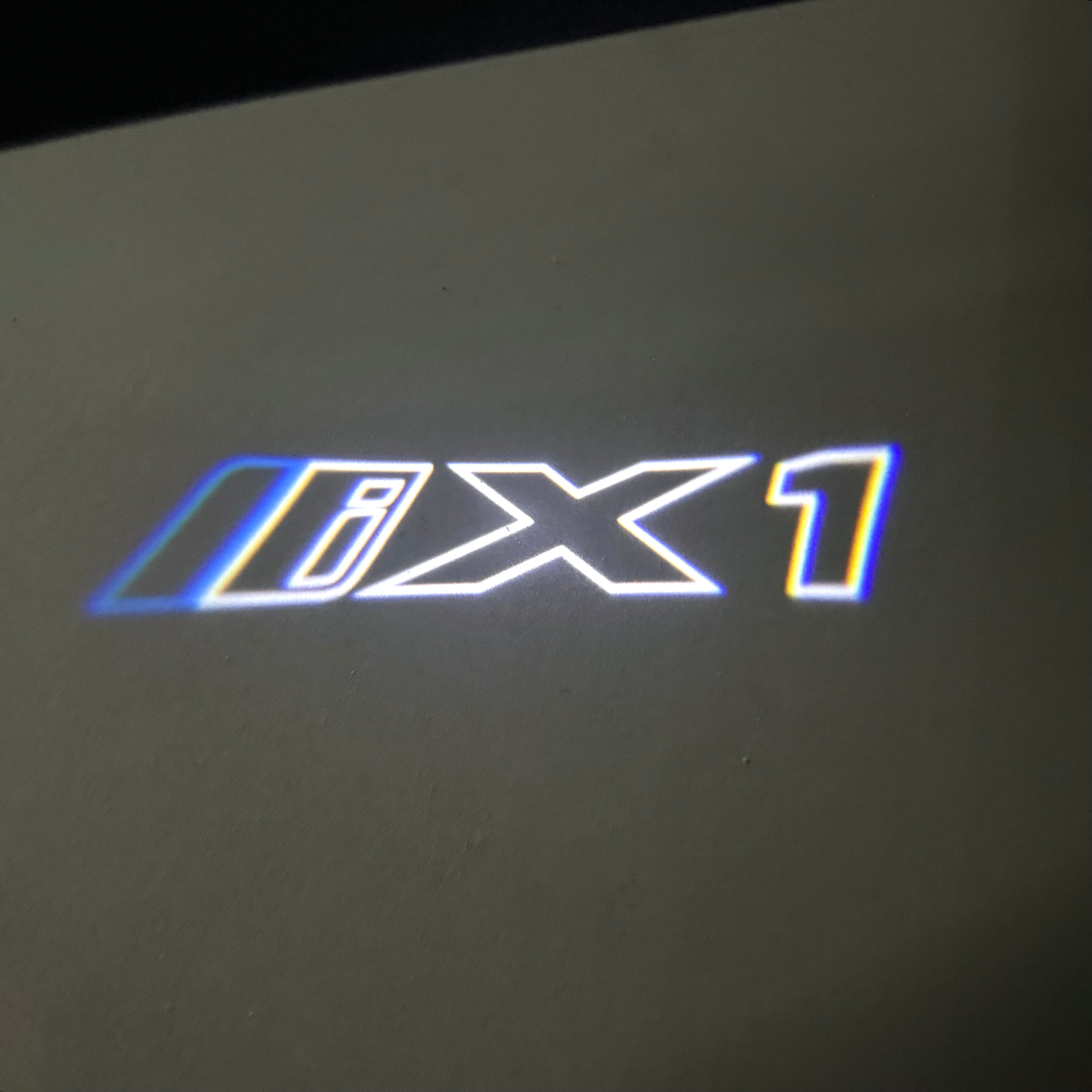 LUCES DE PROYECTOR DEL LOGOTIPO BMW M3 Nr.24 (cantidad 1 = 1 juegos / 2 luces de puerta)