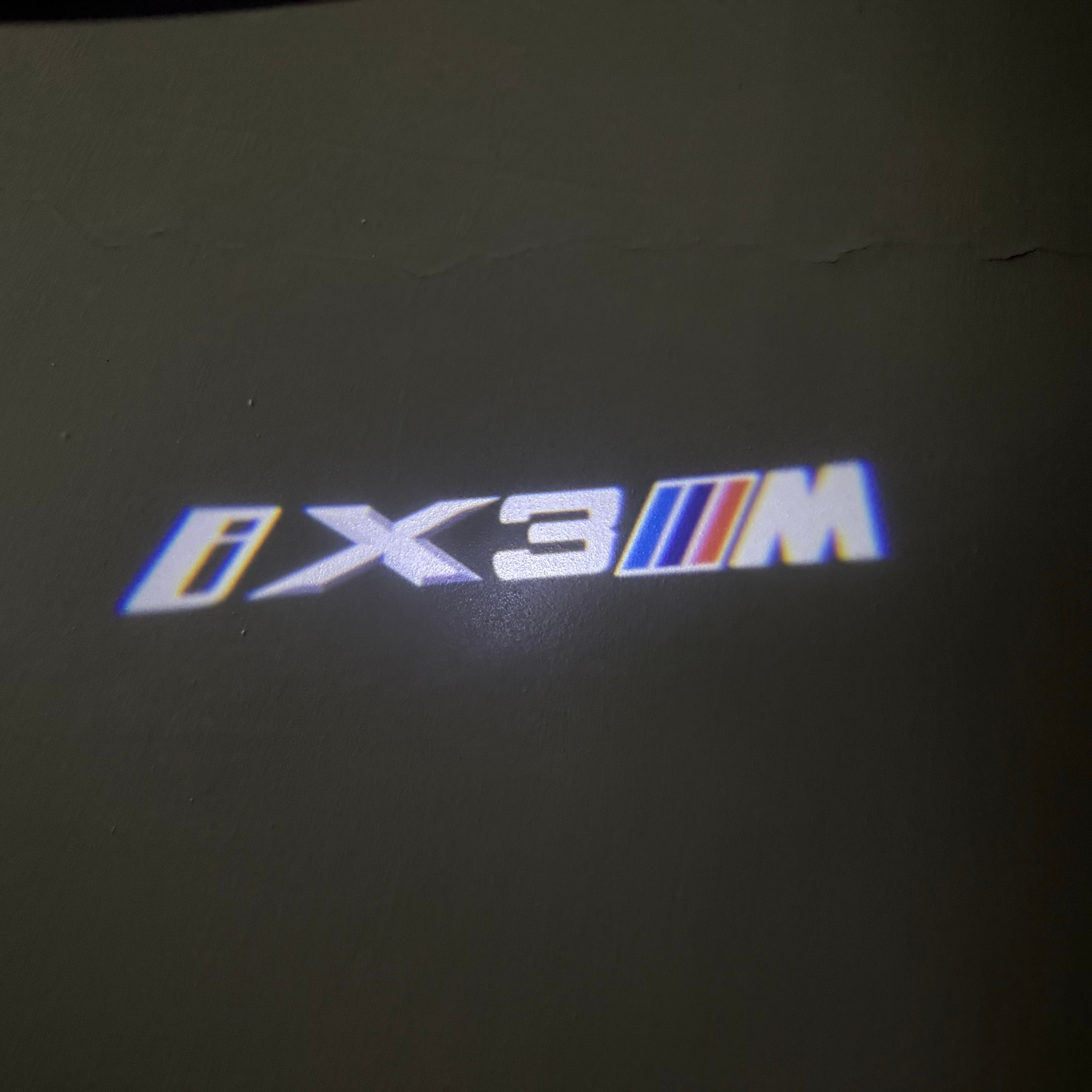 LUCES DE PROYECTOR DEL LOGOTIPO BMW M3 Nr.24 (cantidad 1 = 1 juegos / 2 luces de puerta)