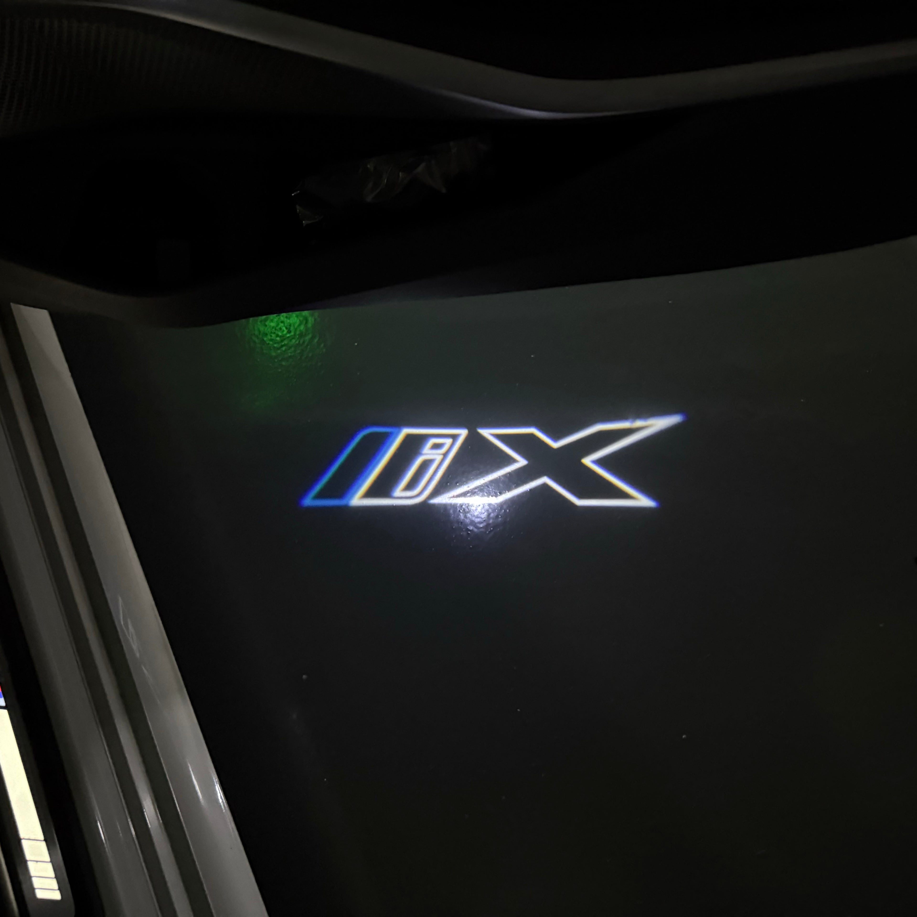 LUCES DE PROYECTOR DEL LOGOTIPO BMW M3 Nr.24 (cantidad 1 = 1 juegos / 2 luces de puerta)