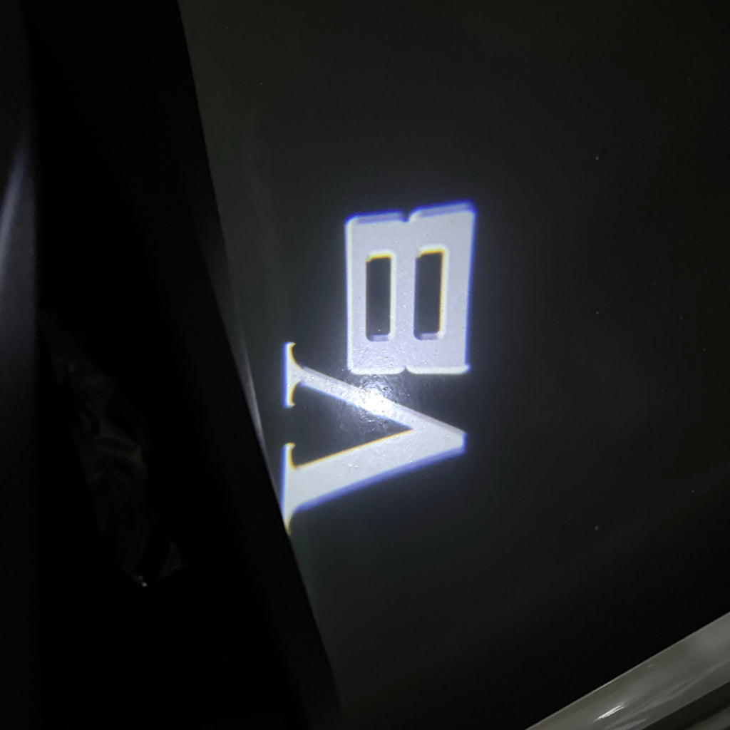 ÉCLAIRAGE DE PROJECTEUR BMW M3 LOGO Nr.24 (quantité 1 = 1 jeux / 2 feux de porte)