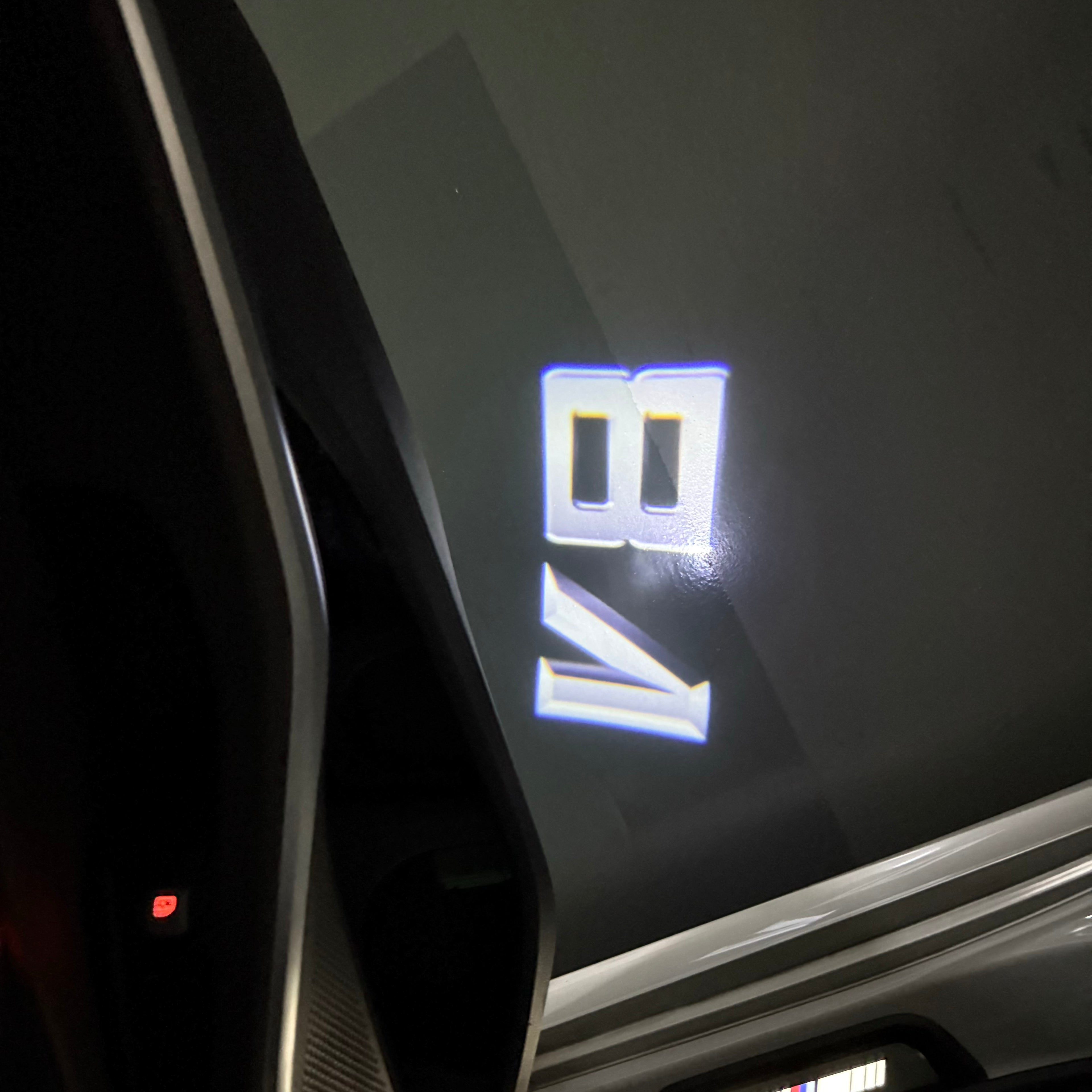 LUCES DE PROYECTOR DEL LOGOTIPO BMW M3 Nr.24 (cantidad 1 = 1 juegos / 2 luces de puerta)