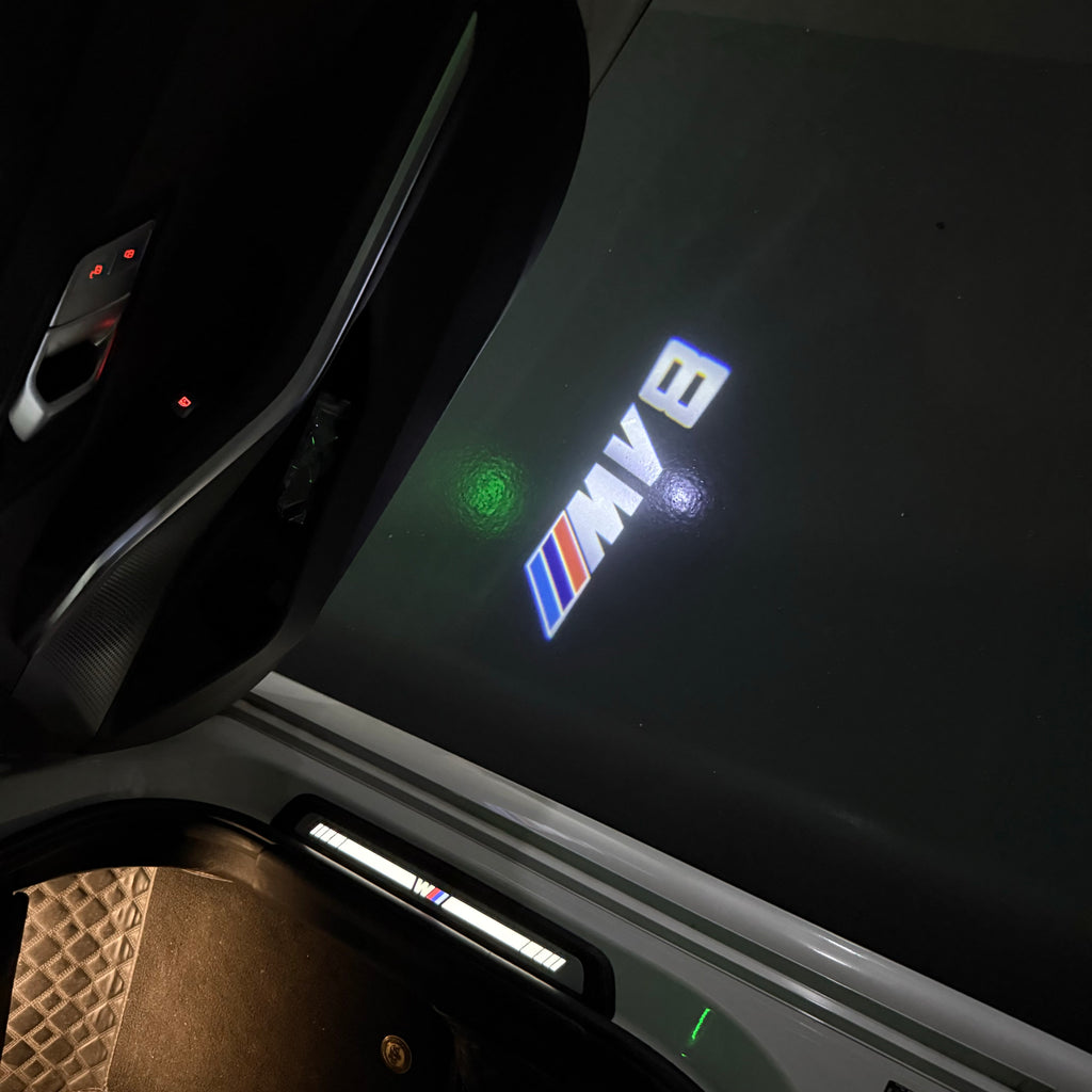 ÉCLAIRAGE DE PROJECTEUR BMW M3 LOGO Nr.24 (quantité 1 = 1 jeux / 2 feux de porte)