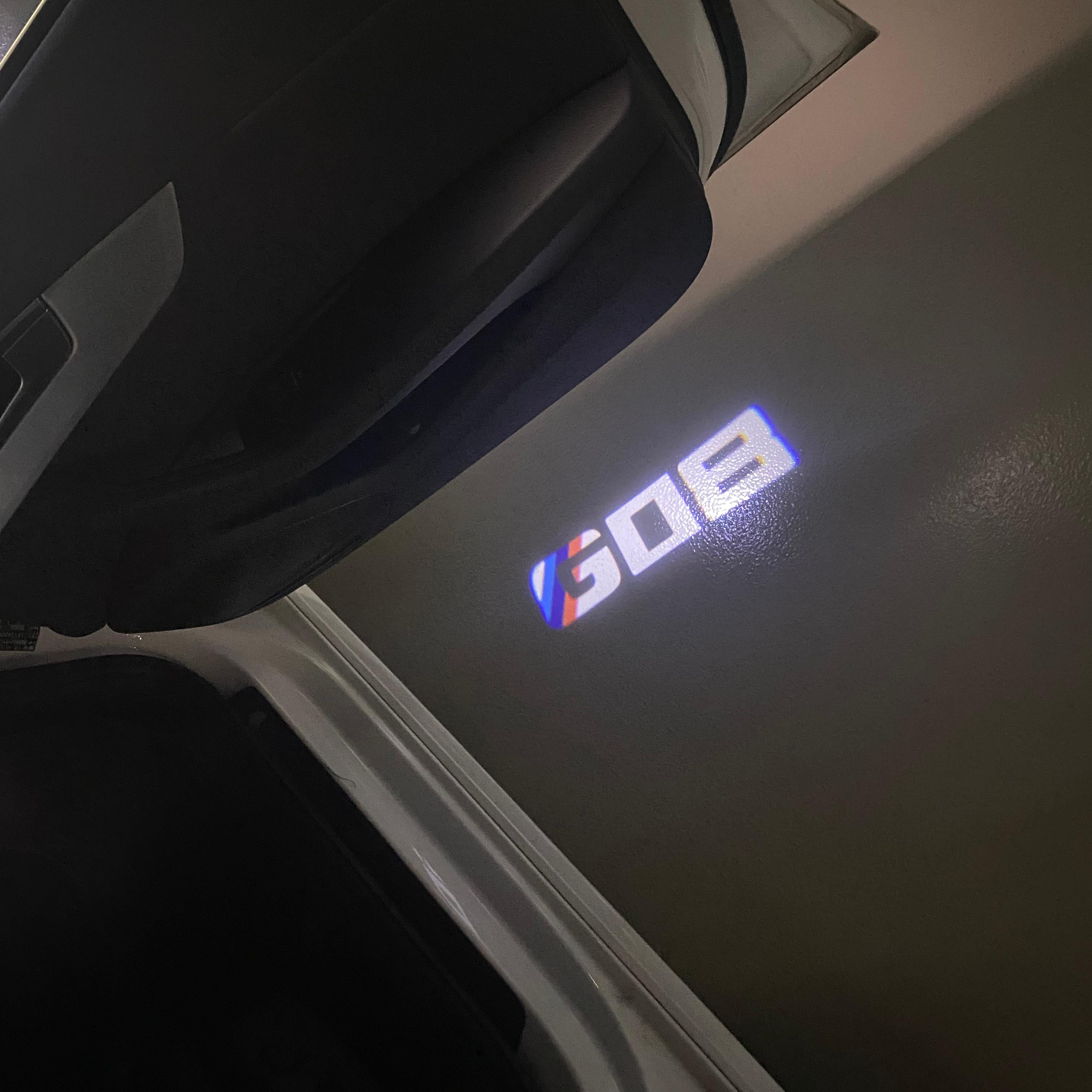 LUCES DE PROYECTOR DEL LOGOTIPO BMW M3 Nr.24 (cantidad 1 = 1 juegos / 2 luces de puerta)