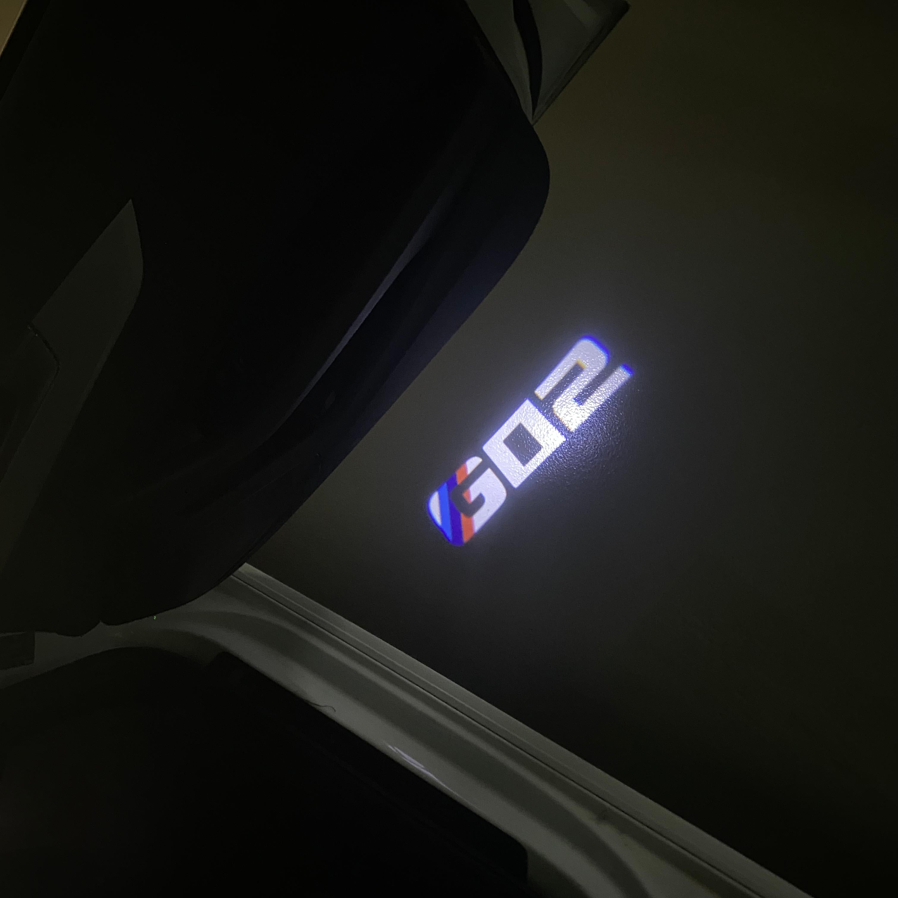 BMW M3 LOGO PROJECTOT LIGHTS Nr.24 (Menge 1 = 1 Sets/2 Türleuchten)