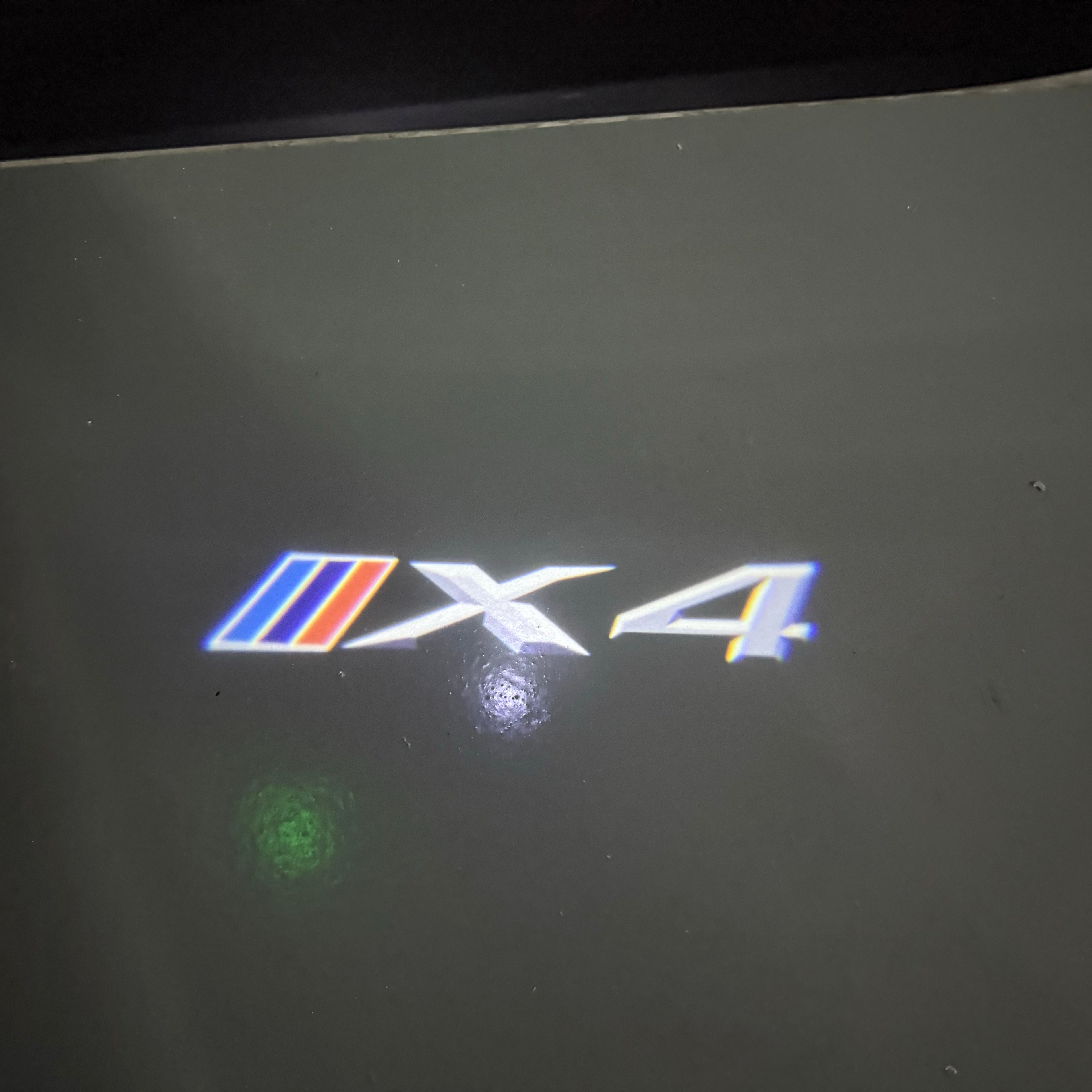 LUCES DE PROYECTOR DEL LOGOTIPO BMW M3 Nr.24 (cantidad 1 = 1 juegos / 2 luces de puerta)
