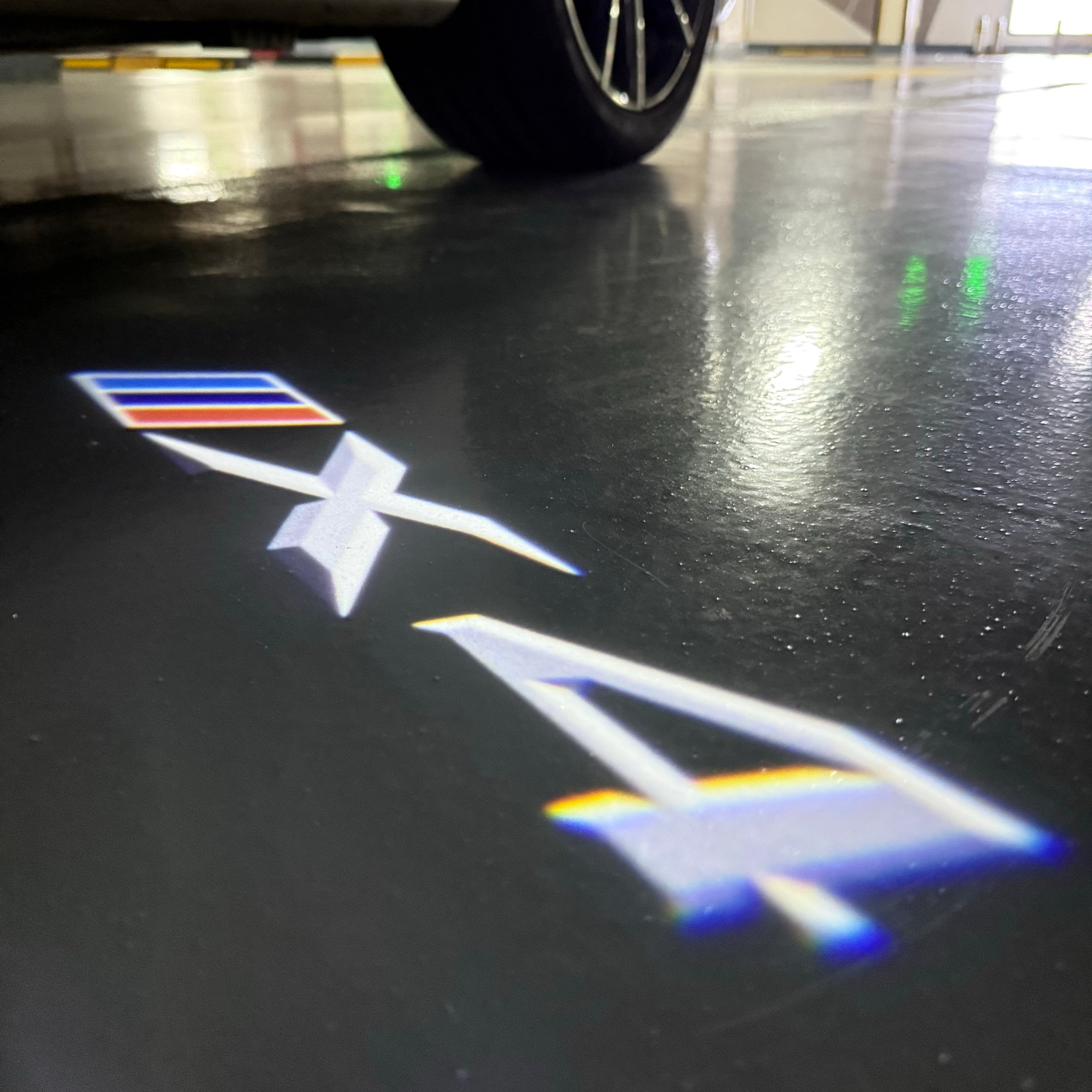 LUCES DE PROYECTOR DEL LOGOTIPO BMW M3 Nr.24 (cantidad 1 = 1 juegos / 2 luces de puerta)