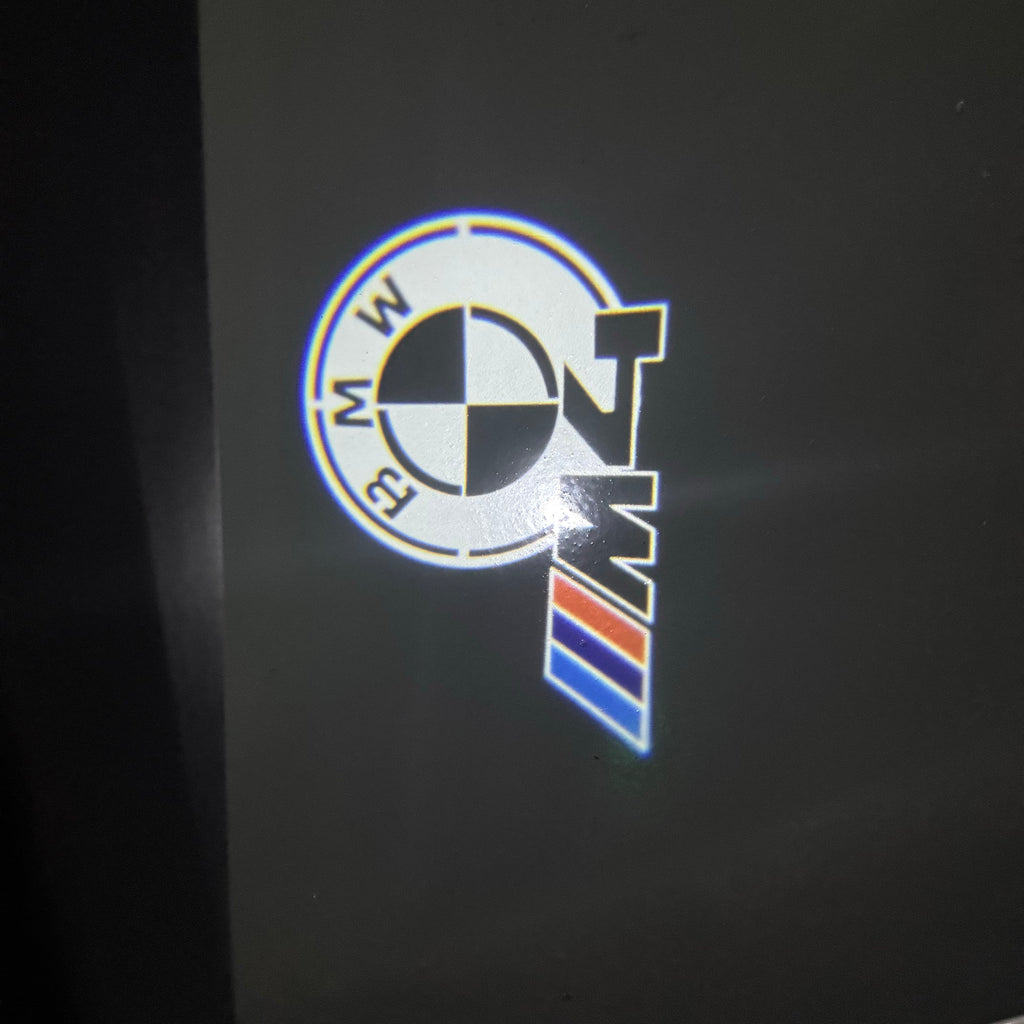 ÉCLAIRAGE DE PROJECTEUR BMW M3 LOGO Nr.24 (quantité 1 = 1 jeux / 2 feux de porte)