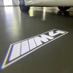 ÉCLAIRAGE DE PROJECTEUR BMW M3 LOGO Nr.24 (quantité 1 = 1 jeux / 2 feux de porte)