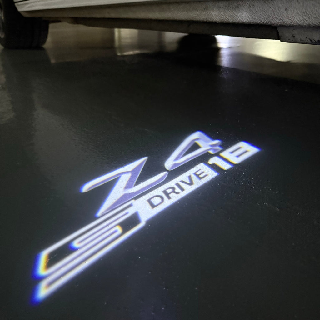 LUCES DE PROYECTOR DEL LOGOTIPO BMW M3 Nr.24 (cantidad 1 = 1 juegos / 2 luces de puerta)