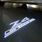 ÉCLAIRAGE DE PROJECTEUR BMW M3 LOGO Nr.24 (quantité 1 = 1 jeux / 2 feux de porte)