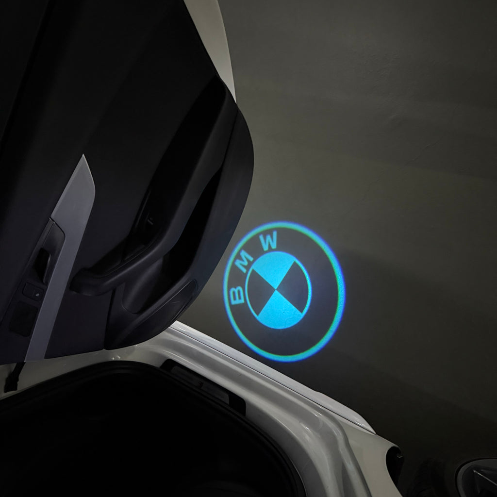 ÉCLAIRAGE DE PROJECTEUR BMW M3 LOGO Nr.24 (quantité 1 = 1 jeux / 2 feux de porte)