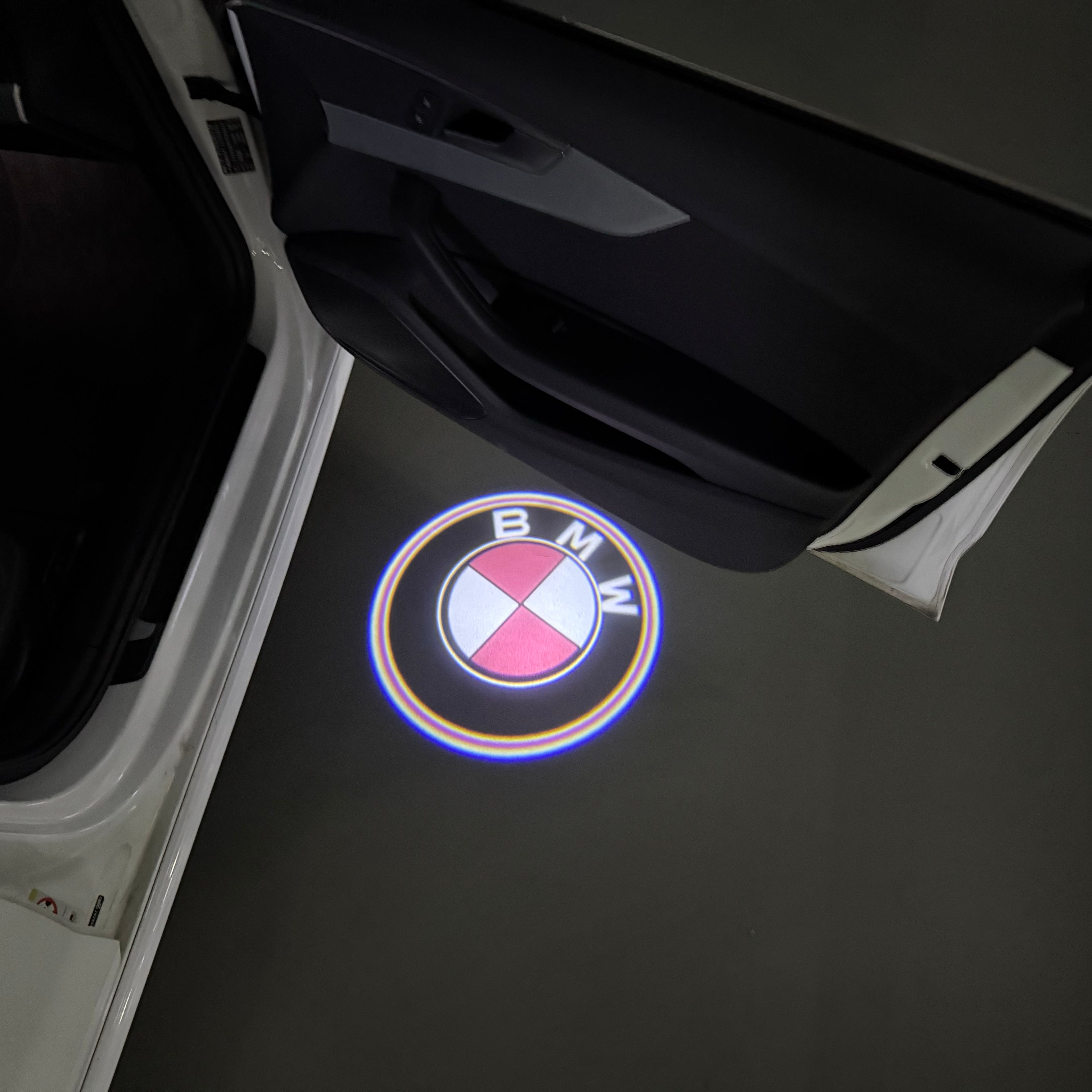 LUCES DE PROYECTOR DEL LOGOTIPO BMW M3 Nr.24 (cantidad 1 = 1 juegos / 2 luces de puerta)