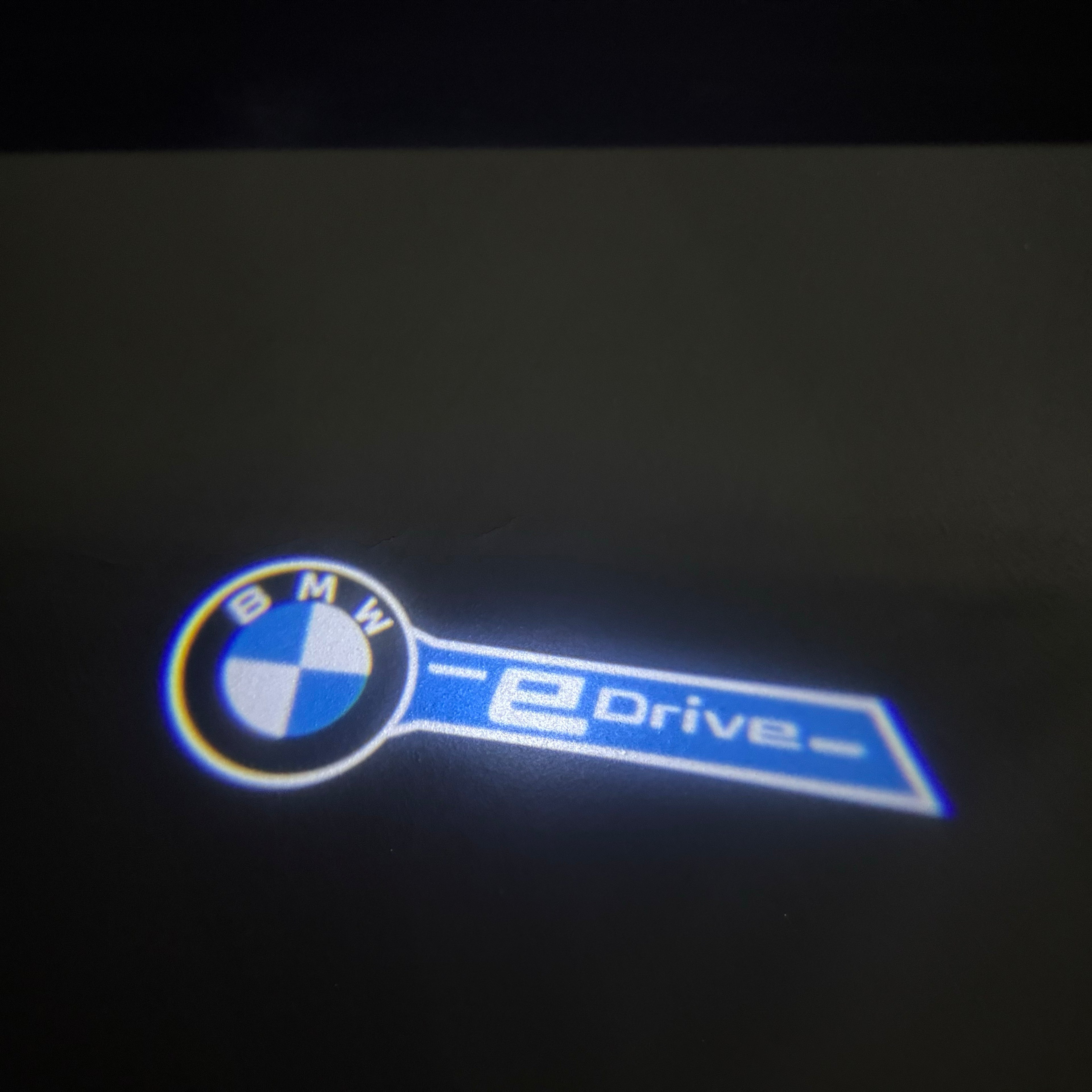 LUCES DE PROYECTOR DEL LOGOTIPO BMW M3 Nr.24 (cantidad 1 = 1 juegos / 2 luces de puerta)