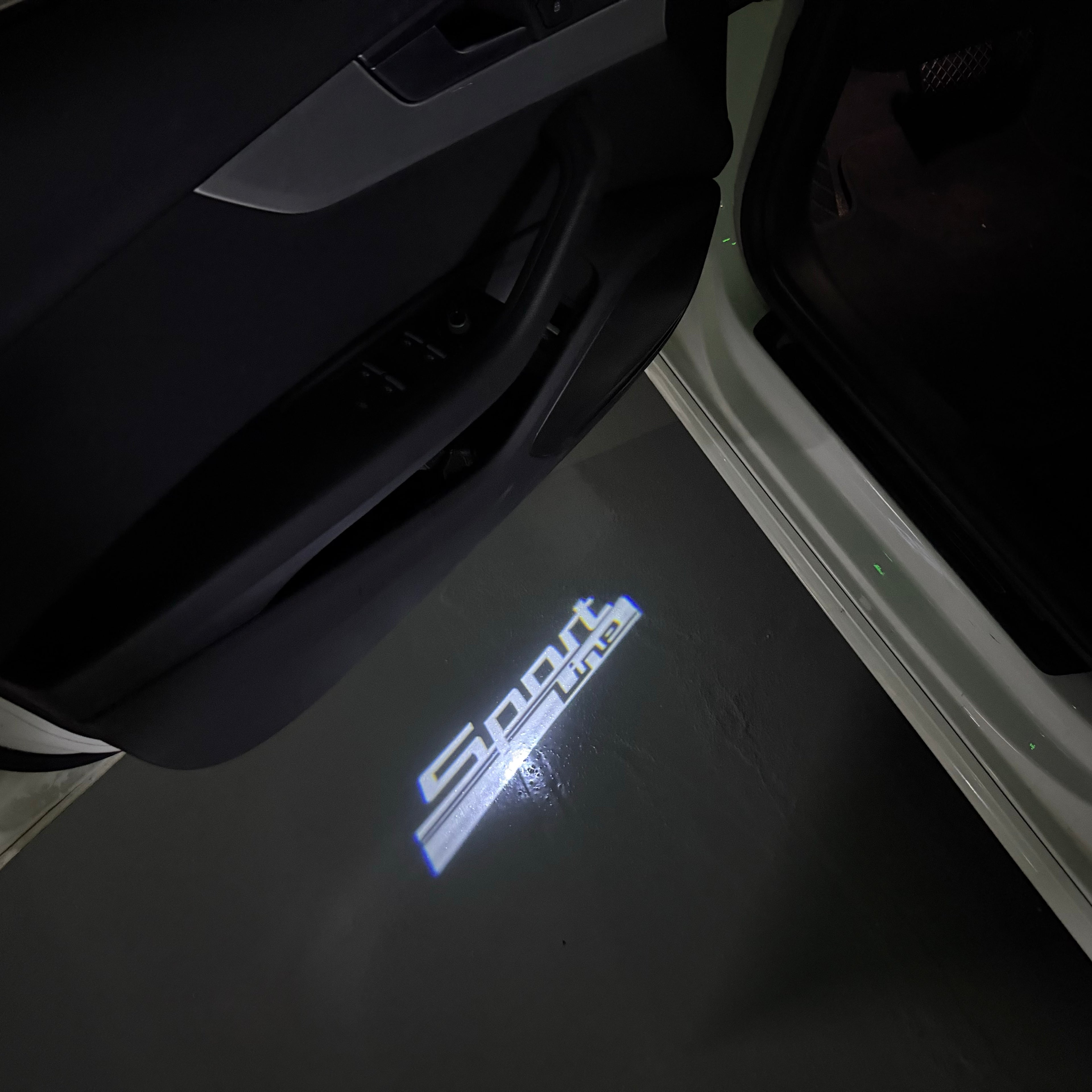 LUCES DE PROYECTOR DEL LOGOTIPO BMW M3 Nr.24 (cantidad 1 = 1 juegos / 2 luces de puerta)