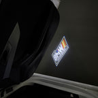 ÉCLAIRAGE DE PROJECTEUR BMW M3 LOGO Nr.24 (quantité 1 = 1 jeux / 2 feux de porte)