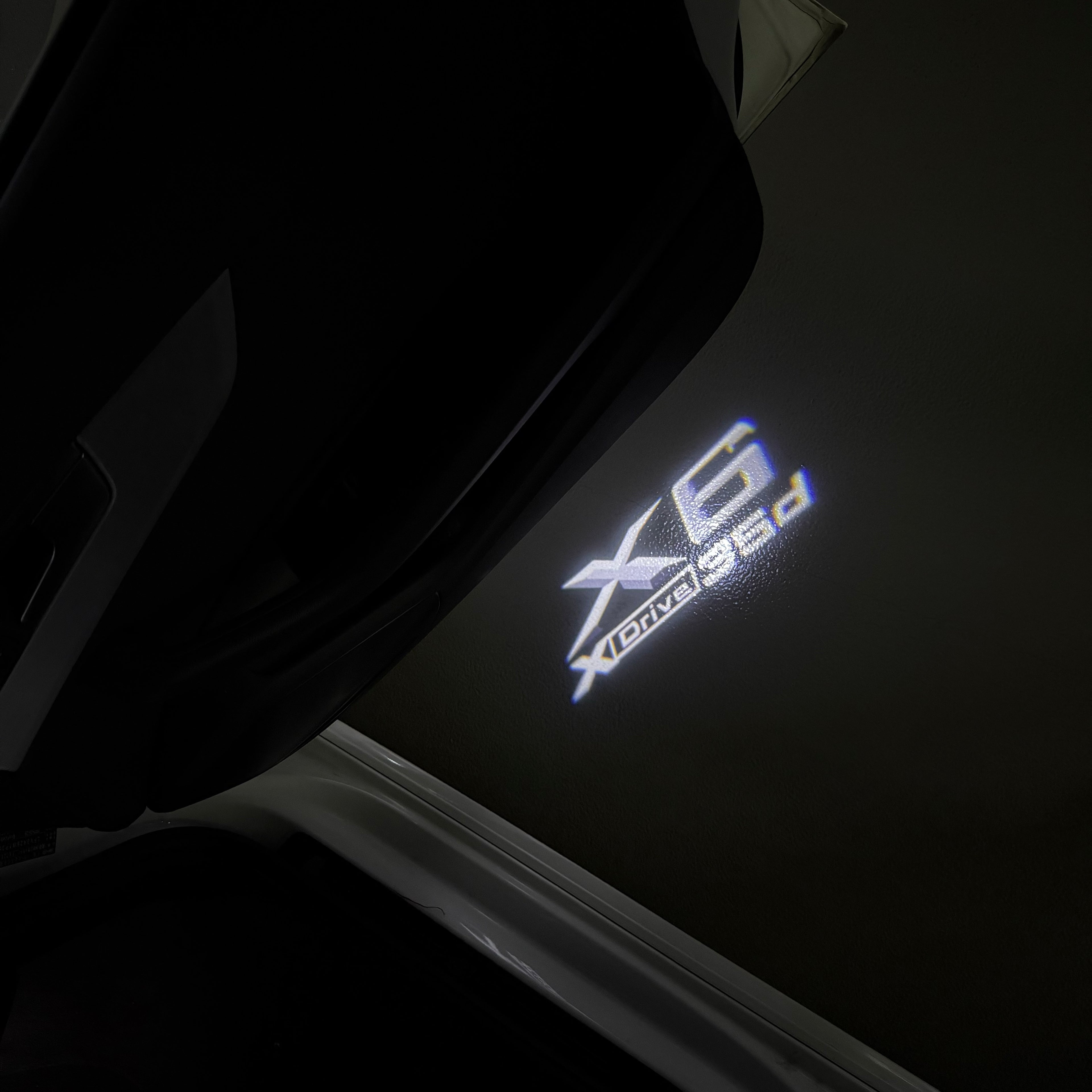 LUCES DE PROYECTOR DEL LOGOTIPO BMW M3 Nr.24 (cantidad 1 = 1 juegos / 2 luces de puerta)
