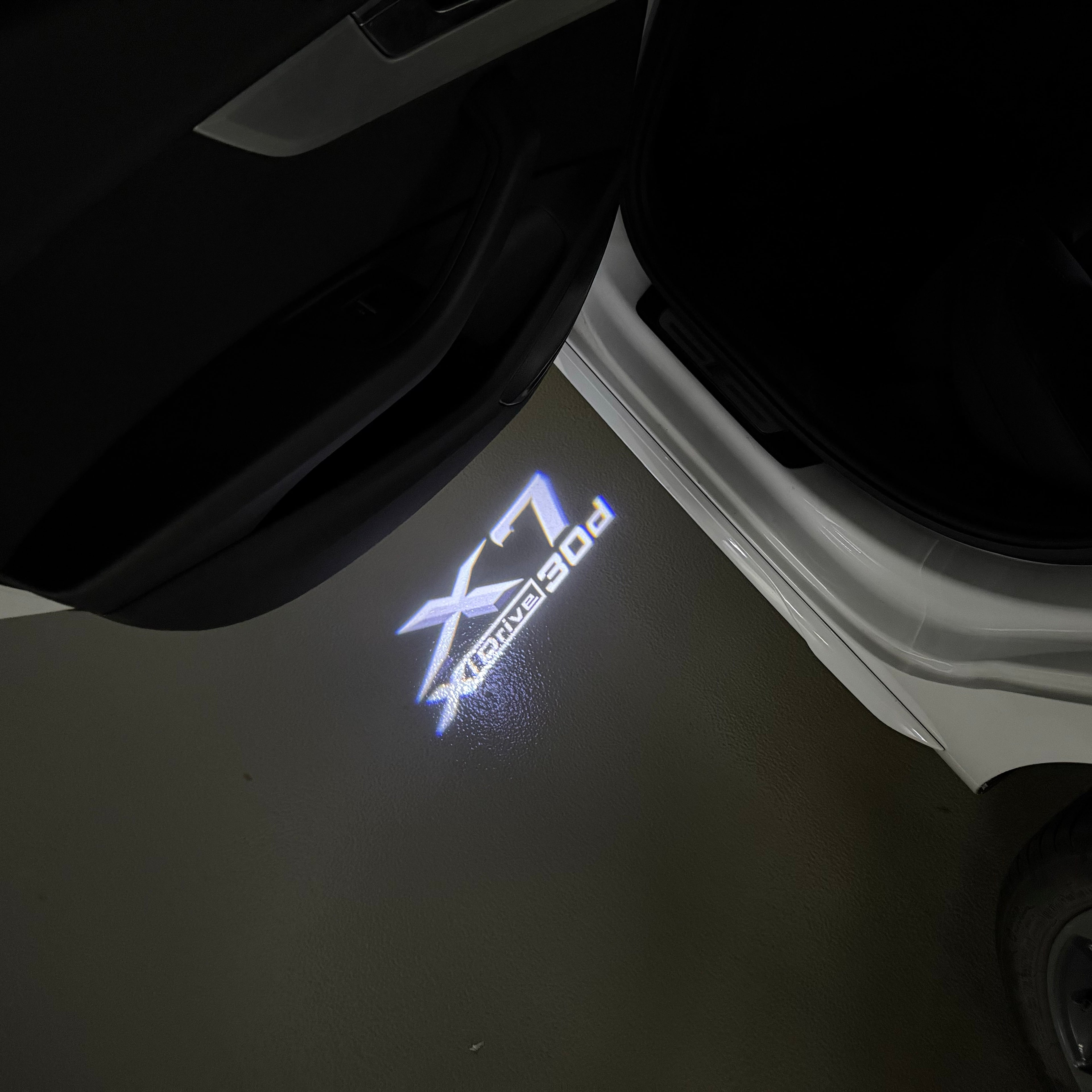 LUCES DE PROYECTOR DEL LOGOTIPO BMW M3 Nr.24 (cantidad 1 = 1 juegos / 2 luces de puerta)
