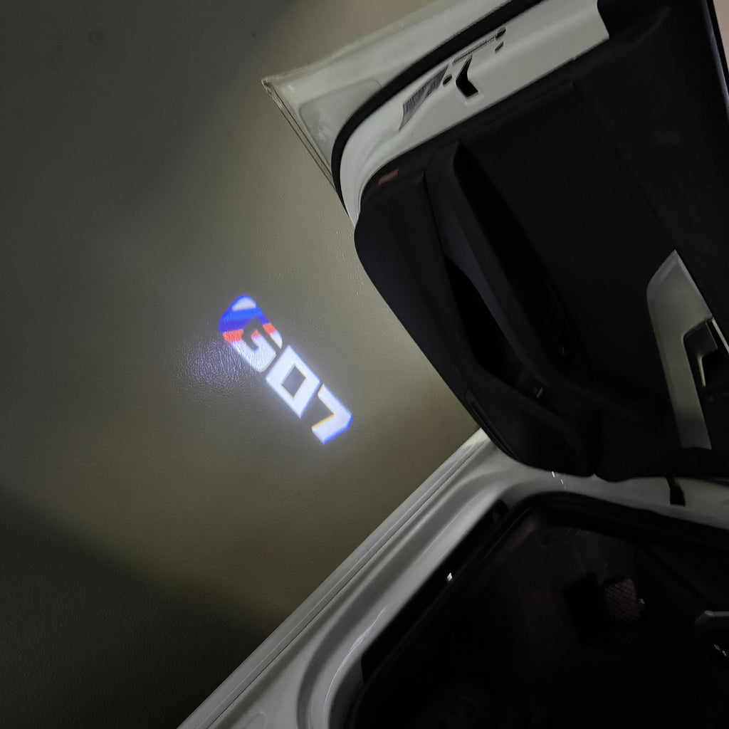 LUCES DE PROYECTOR DEL LOGOTIPO BMW M3 Nr.24 (cantidad 1 = 1 juegos / 2 luces de puerta)