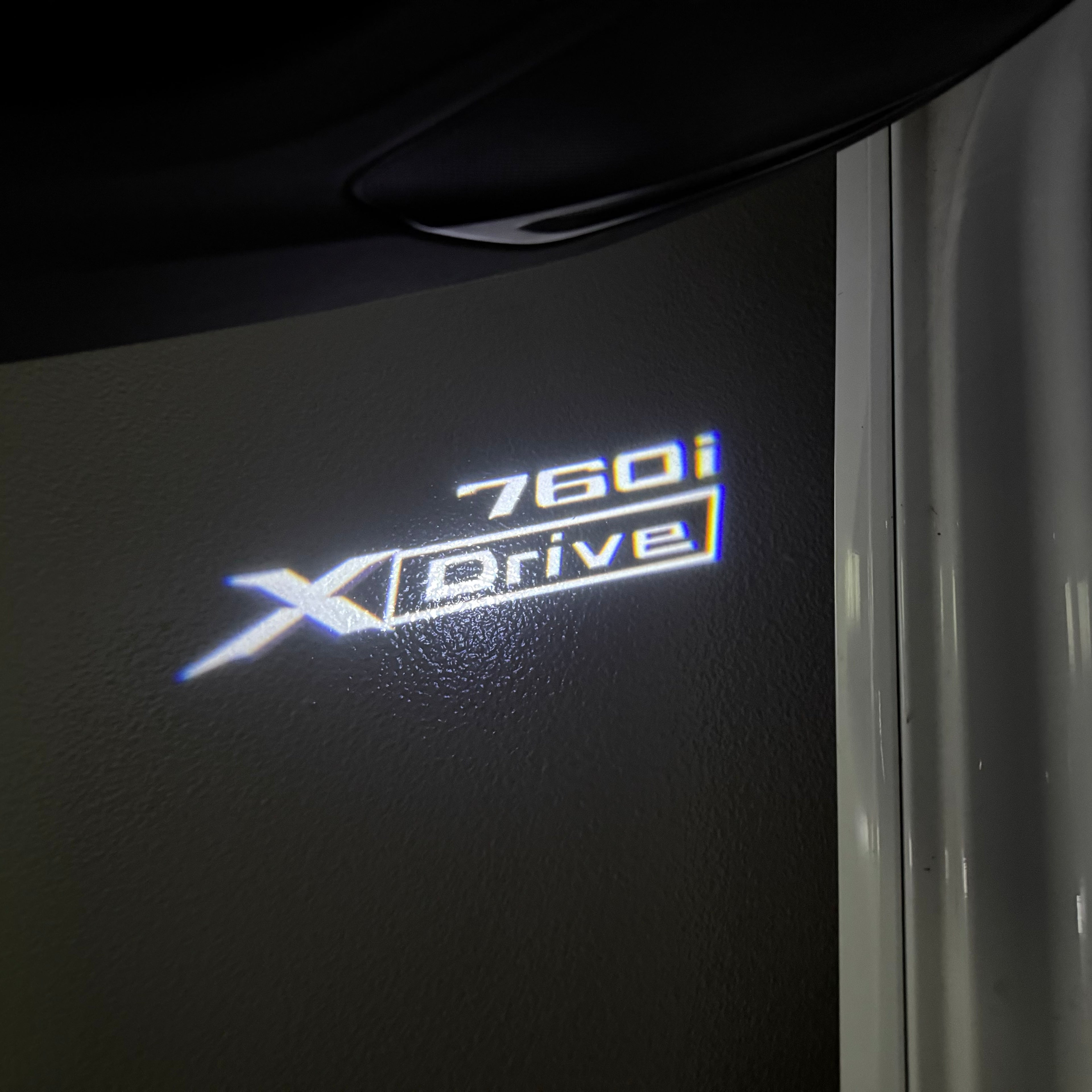 LUCES DE PROYECTOR DEL LOGOTIPO BMW M3 Nr.24 (cantidad 1 = 1 juegos / 2 luces de puerta)