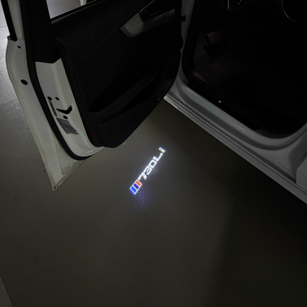 LUCES DE PROYECTOR DEL LOGOTIPO BMW M3 Nr.24 (cantidad 1 = 1 juegos / 2 luces de puerta)
