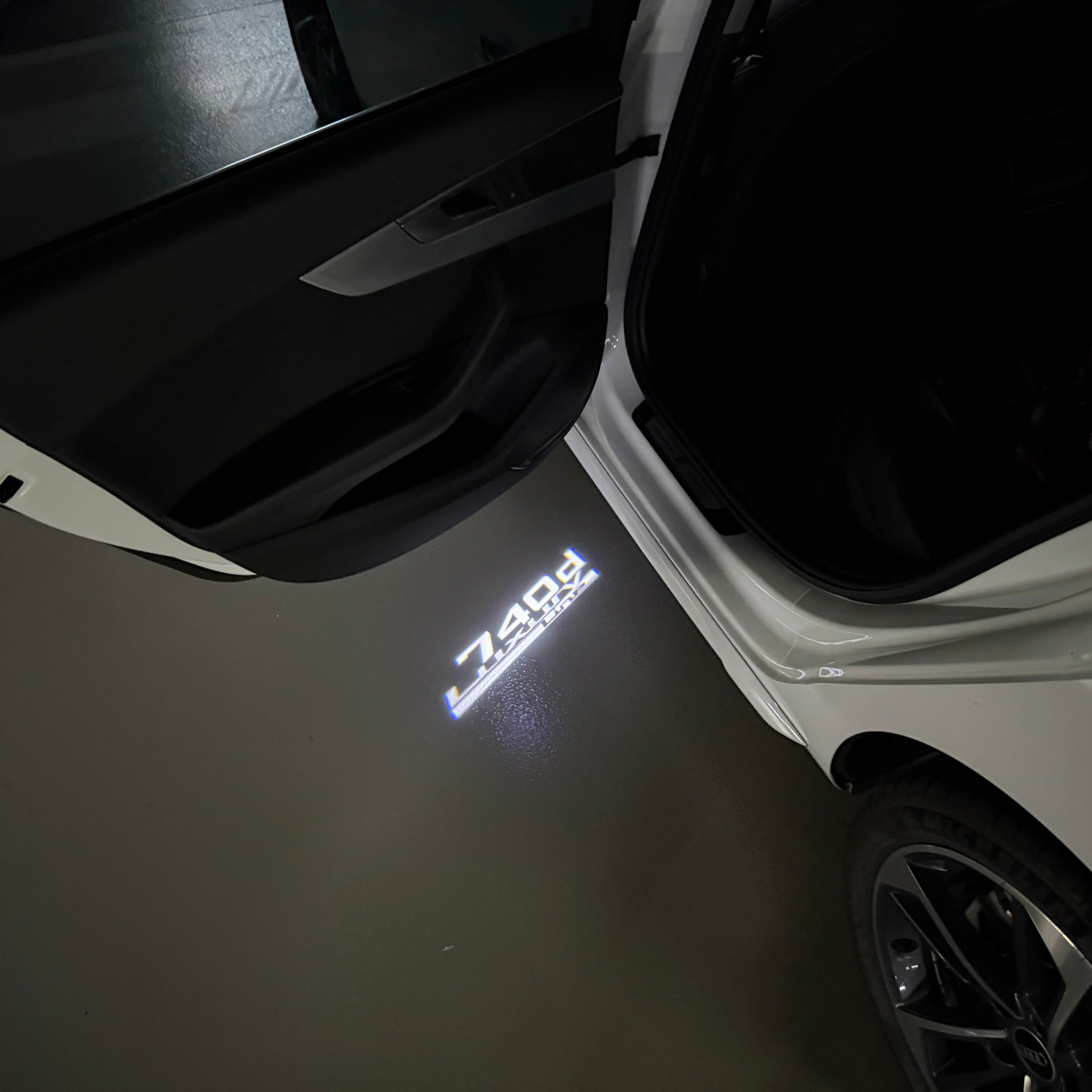 LUCES DE PROYECTOR DEL LOGOTIPO BMW M3 Nr.24 (cantidad 1 = 1 juegos / 2 luces de puerta)