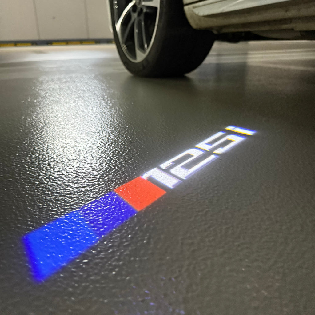 LUCES DE PROYECTOR DEL LOGOTIPO BMW M3 Nr.24 (cantidad 1 = 1 juegos / 2 luces de puerta)