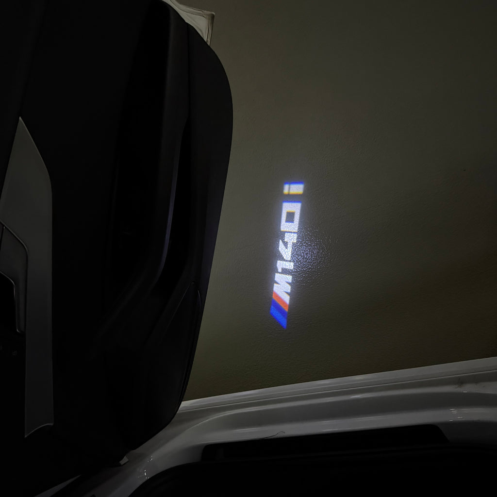 LUCES DE PROYECTOR DEL LOGOTIPO BMW M3 Nr.24 (cantidad 1 = 1 juegos / 2 luces de puerta)