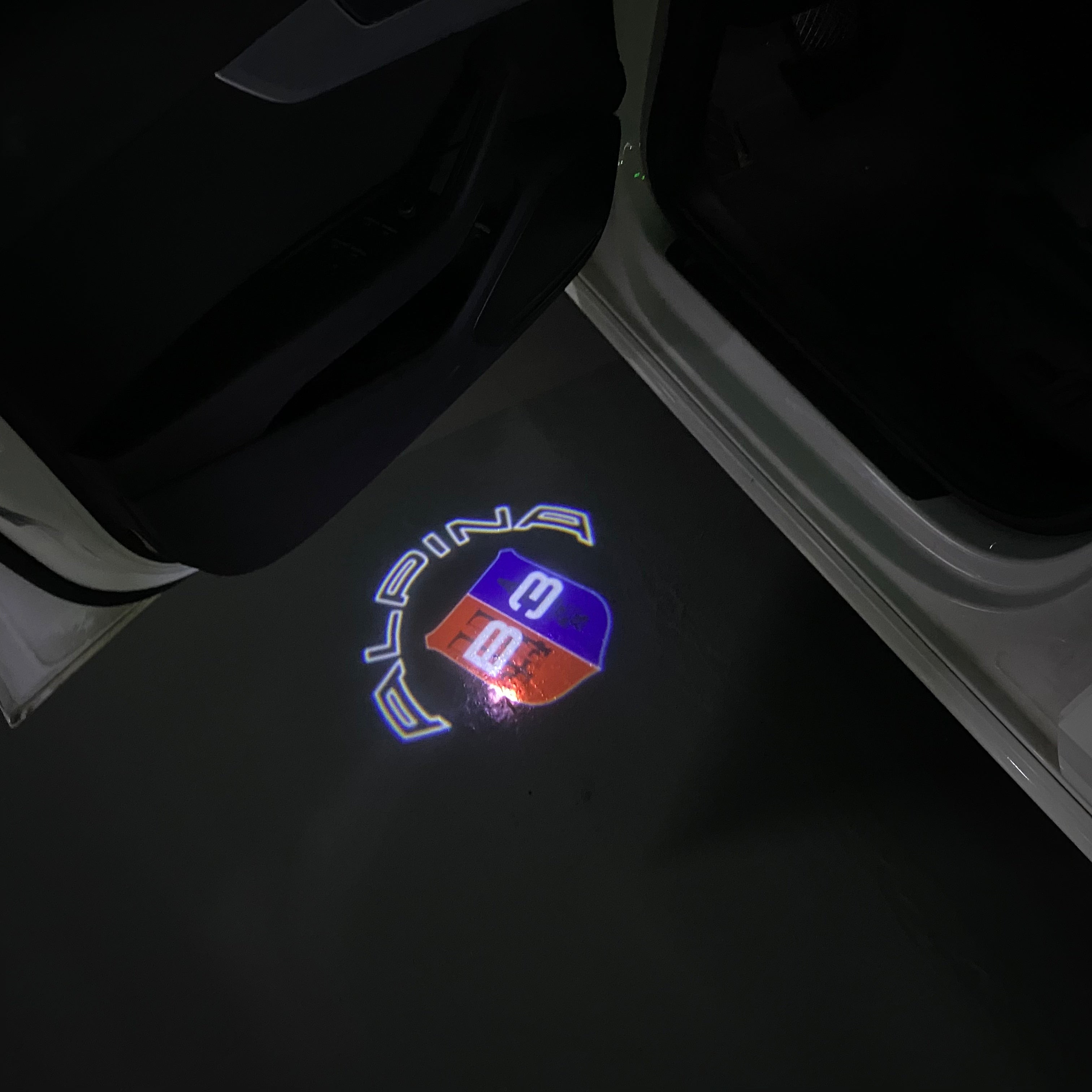 BMW LOGO PROJECTOT LIGHTS Nr.07 (Anzahl 1 = 1 Sätze / 2 Türlichter)
