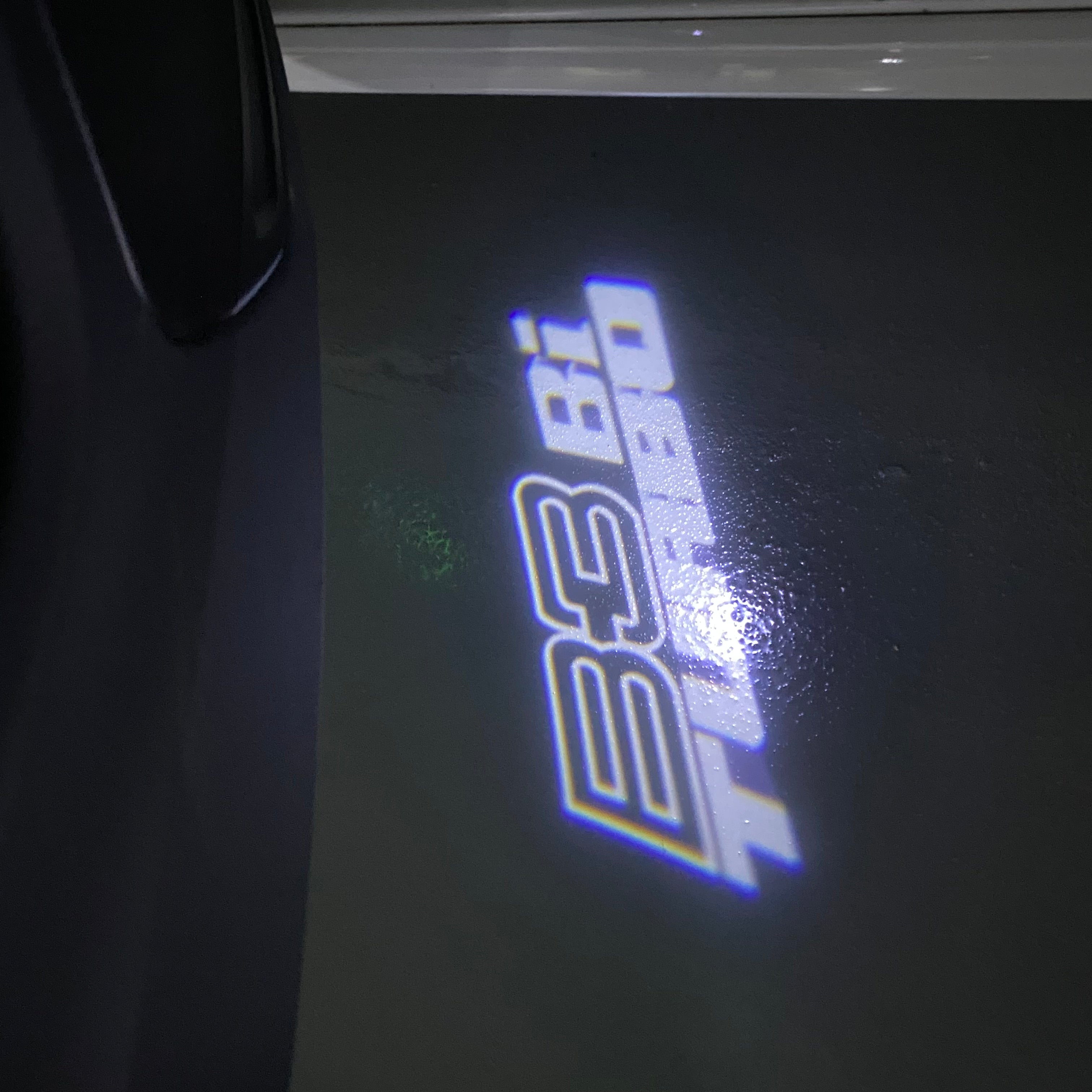BMW LOGO PROJECTOT LIGHTS Nr.07 (Anzahl 1 = 1 Sätze / 2 Türlichter)