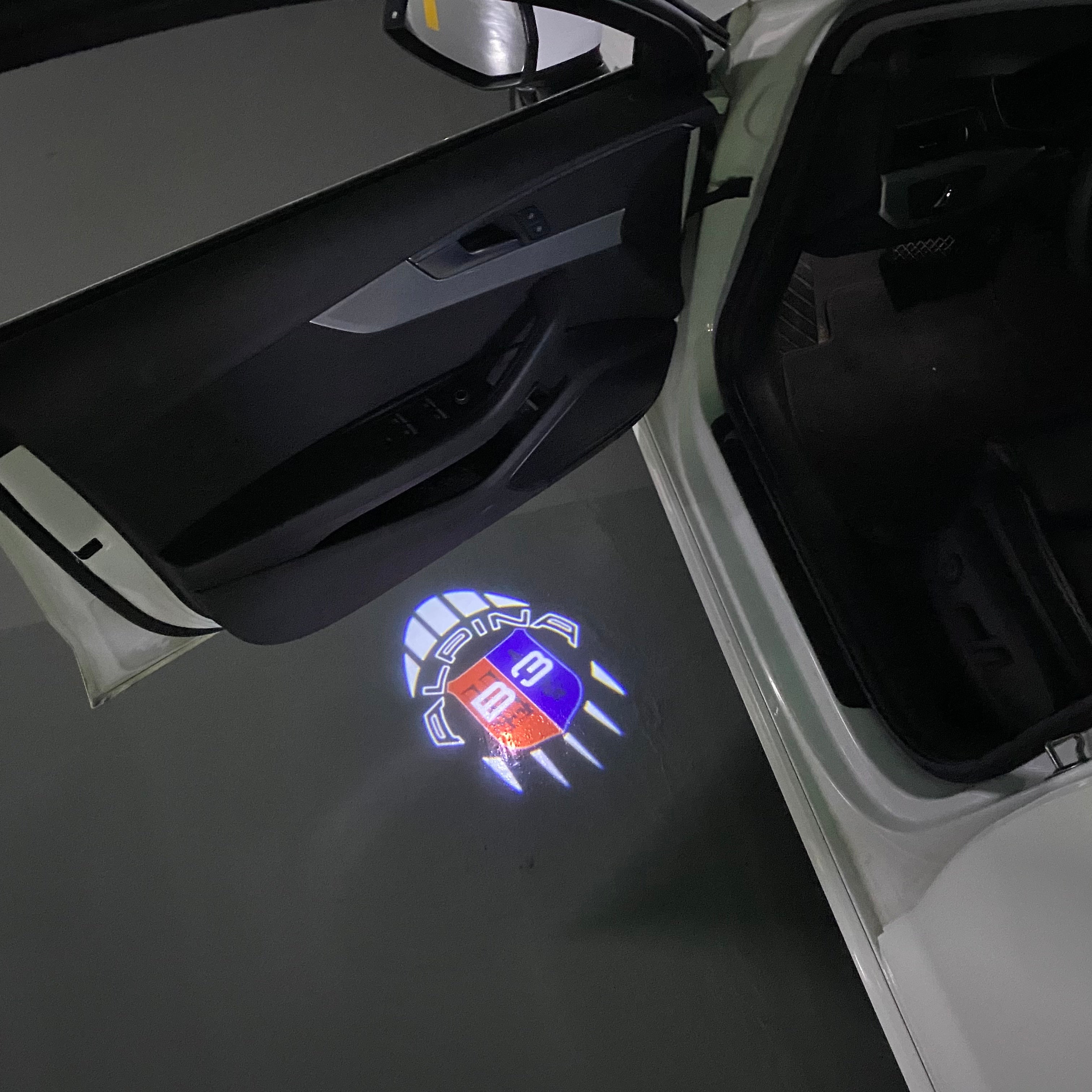 BMW LOGO PROJECTOT LIGHTS Nr.07 (Anzahl 1 = 1 Sätze / 2 Türlichter)