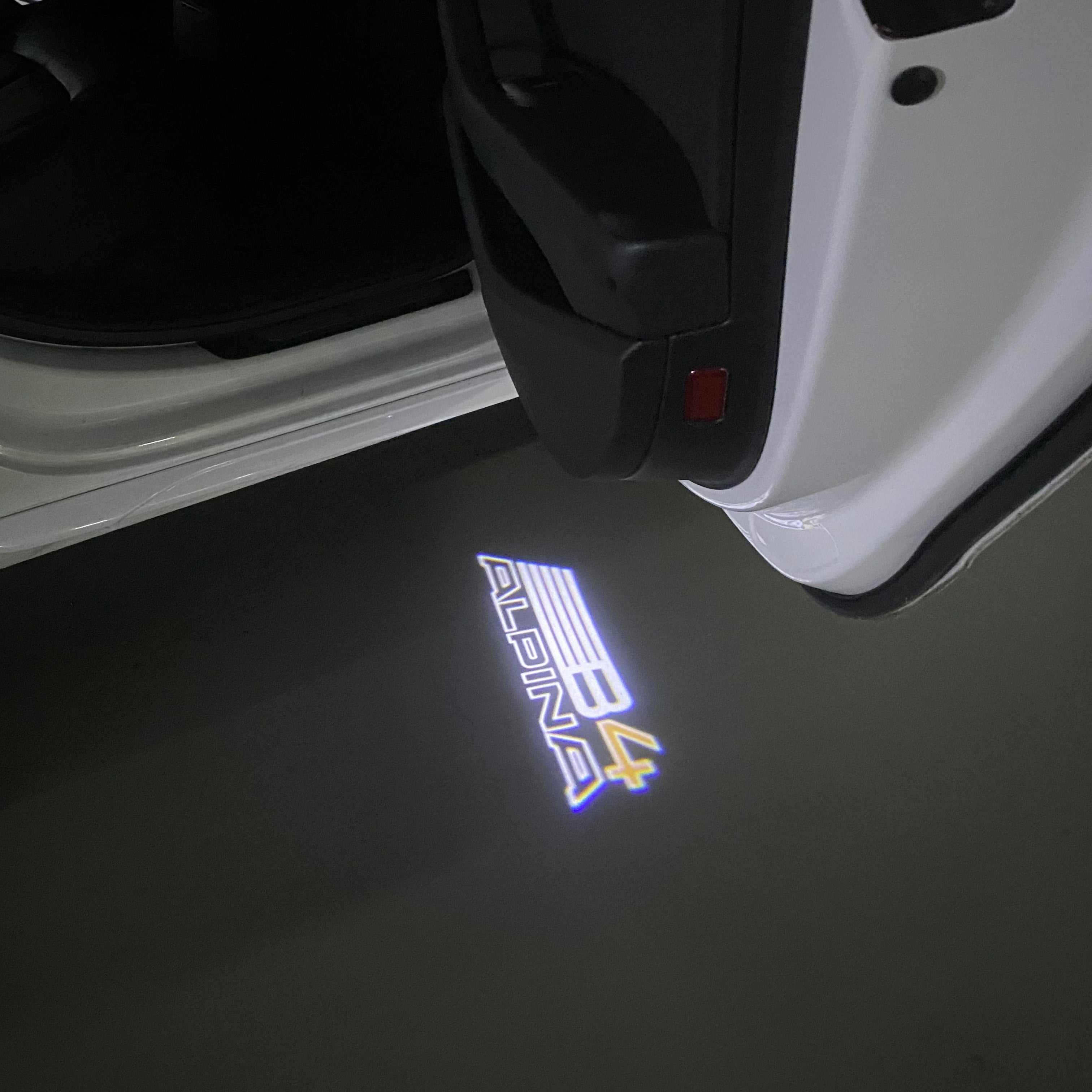 BMW LOGO PROJECTOT LIGHTS Nr.07 (Anzahl 1 = 1 Sätze / 2 Türlichter)