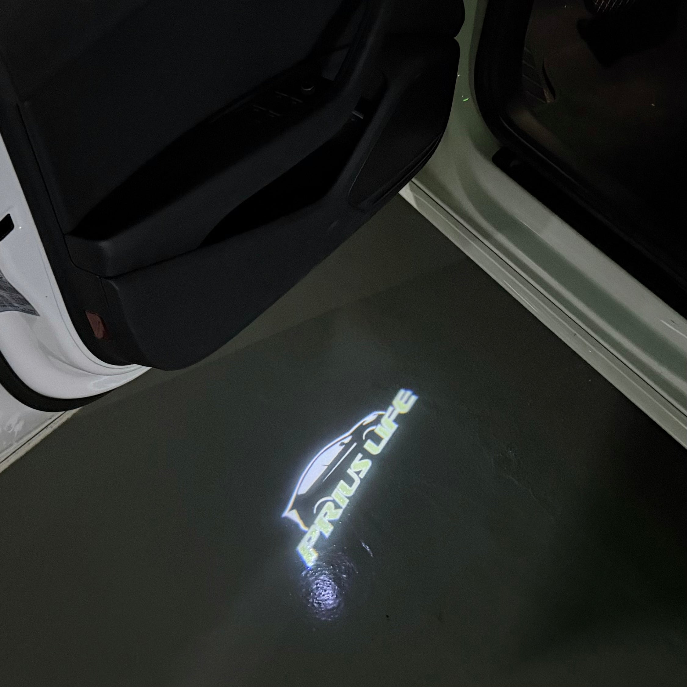 Toyota LOGO PROJECROTR LIGHTS Nr.02 (quantité 1 = 1 ensembles / 2 feux de porte)